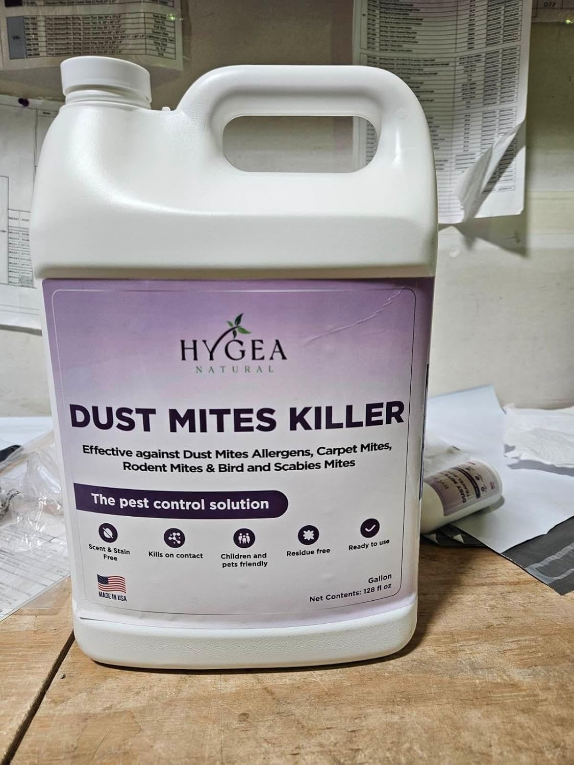 Hygea Natural Dust Mite Killer Spray - Eliminates Dust, Carpet, Rodent, Bird, Mites - Safe for Home, Children, Pets, Bedding & Furniture, 128 oz, Unscented