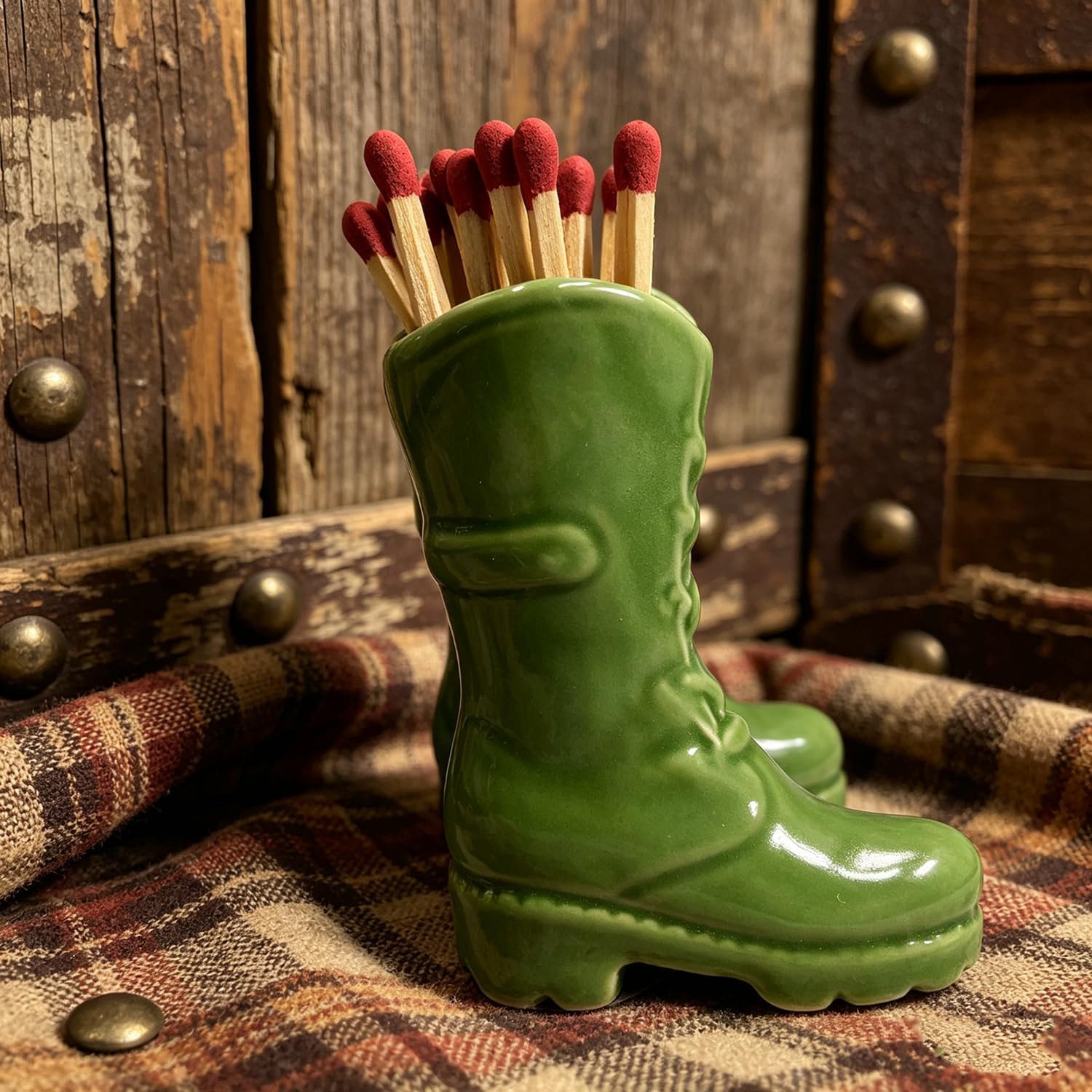 Cowboy Boot Match Holder, Match Holder with Striker, Decorative Matches Holder, Matches Box for Kitchen Bathroom Candle Parlor Modern Home Decor (Green)