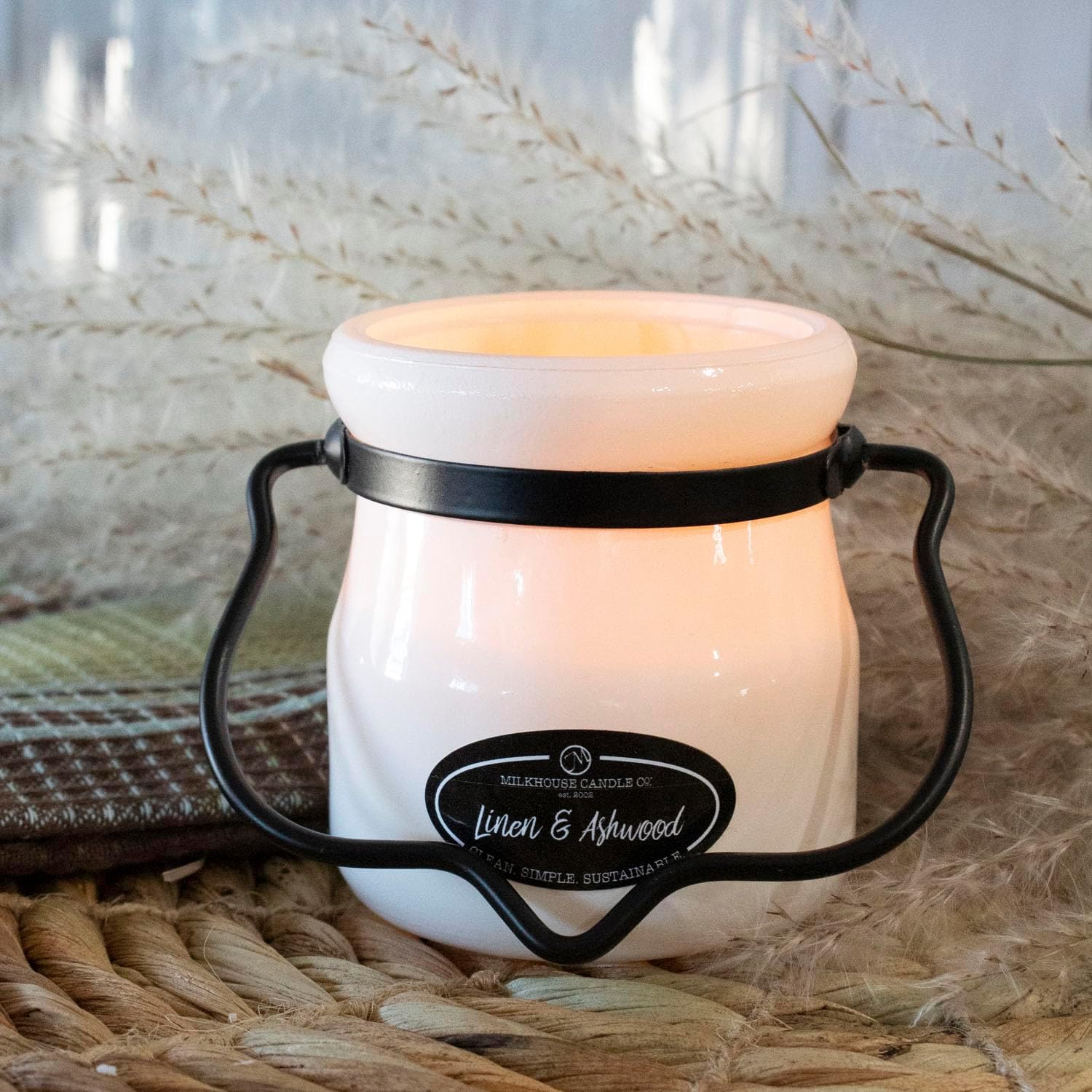 Milkhouse Candle Company Linen & Ashwood Soy Candle - Grey Musk | Dark Gilded Fruits | Tonka Bean & Amber Scented - 5 oz Cream Jar with Lid, 35+ Hour Burn Time, Made in the USA