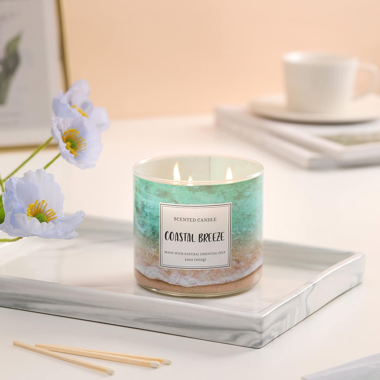 Coastal Breeze Scented Candle, 14 oz Summer Ocean Beach Candle Gift for Women and Men, Natural Soy Wax, 3 Wicks, Up to 40 Hours Burning Time