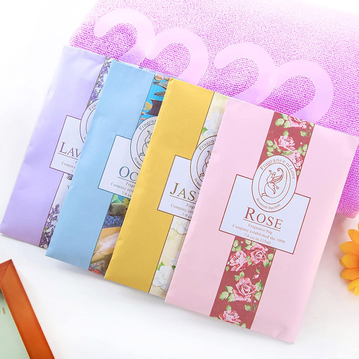 Car Hanging Fragrant Dried Flower Wardrobe Closet Sachet Aromatherapy Sachet for Household (lily) , Closet a ir Freshener Deodorizer Scented Sachets Bags , Closet a ir Freshener Deodorizer Scented Sa