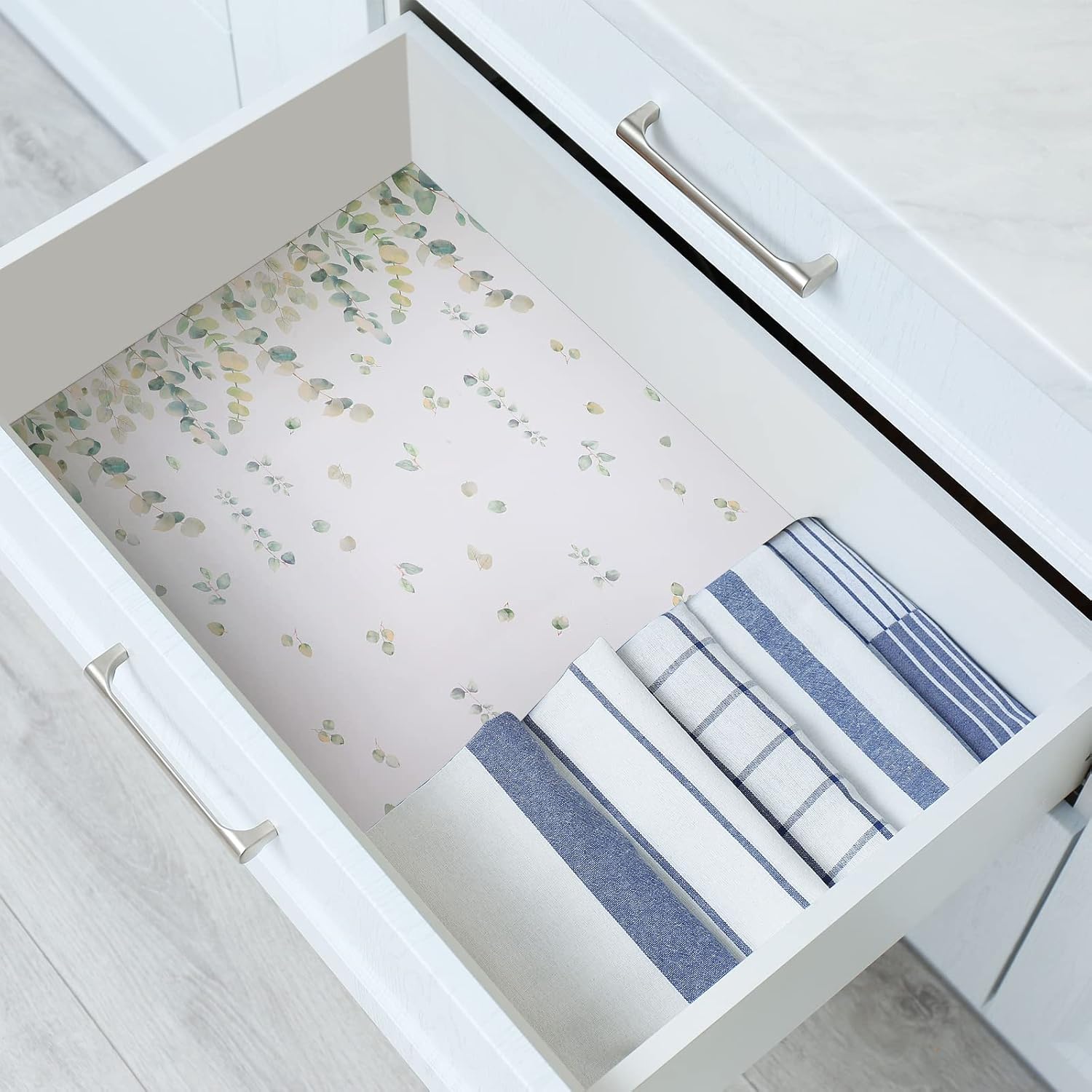 Fainne 12 Sheets Drawer Liners for Dresser Scented Drawer Paper Liner Non-Adhesive Fragrant Liners 15.7 x 22.8 in for Dresser Closet Shelves Kitchen Cabinet Shelf Bedroom(Jasmine)