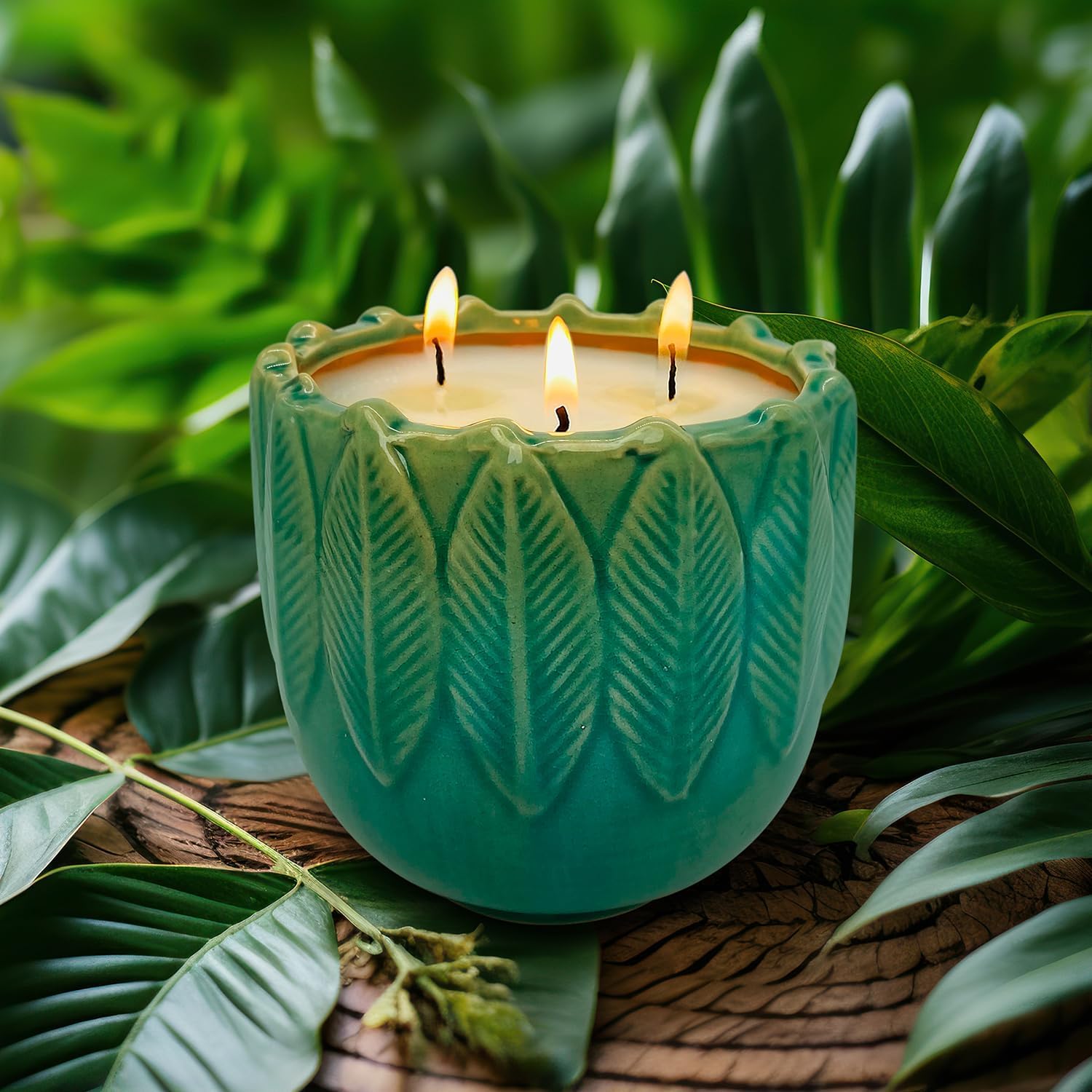 Exquisite Creamy Vanilla Scented Large Candle, 3-Wick 20oz 80H Long Lasting, Natural Soy Wax Aromatherapy Candle for Stress Relief, Home Fragrance Housewarming Gifts Candle for Home Decor