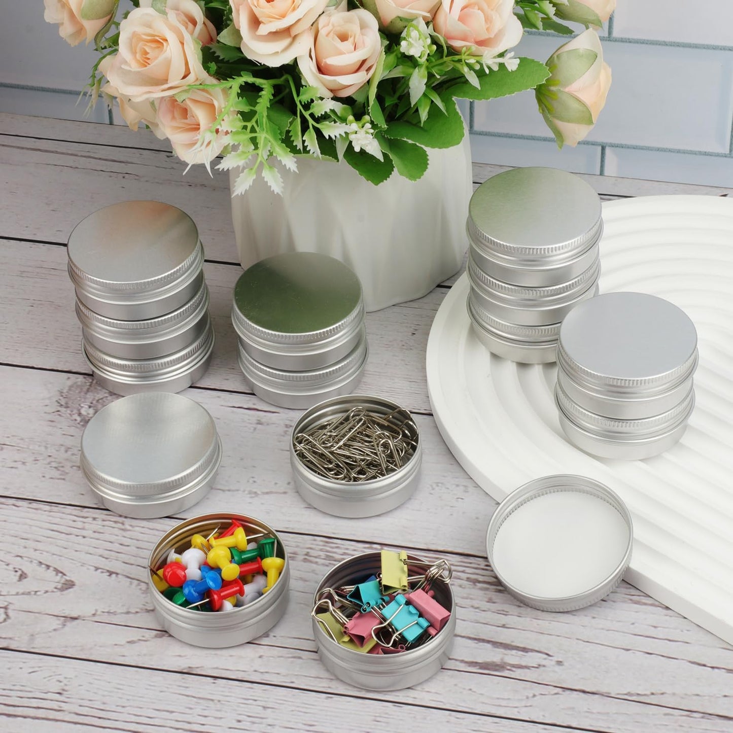 150 PCS 1 Ounce Aluminum Tins with Screw Tops, Round metal tin with Screw Lids, 1 oz Round Cans with Lid for Cosmetics, Lip Balm, Spices, and More(Silver)