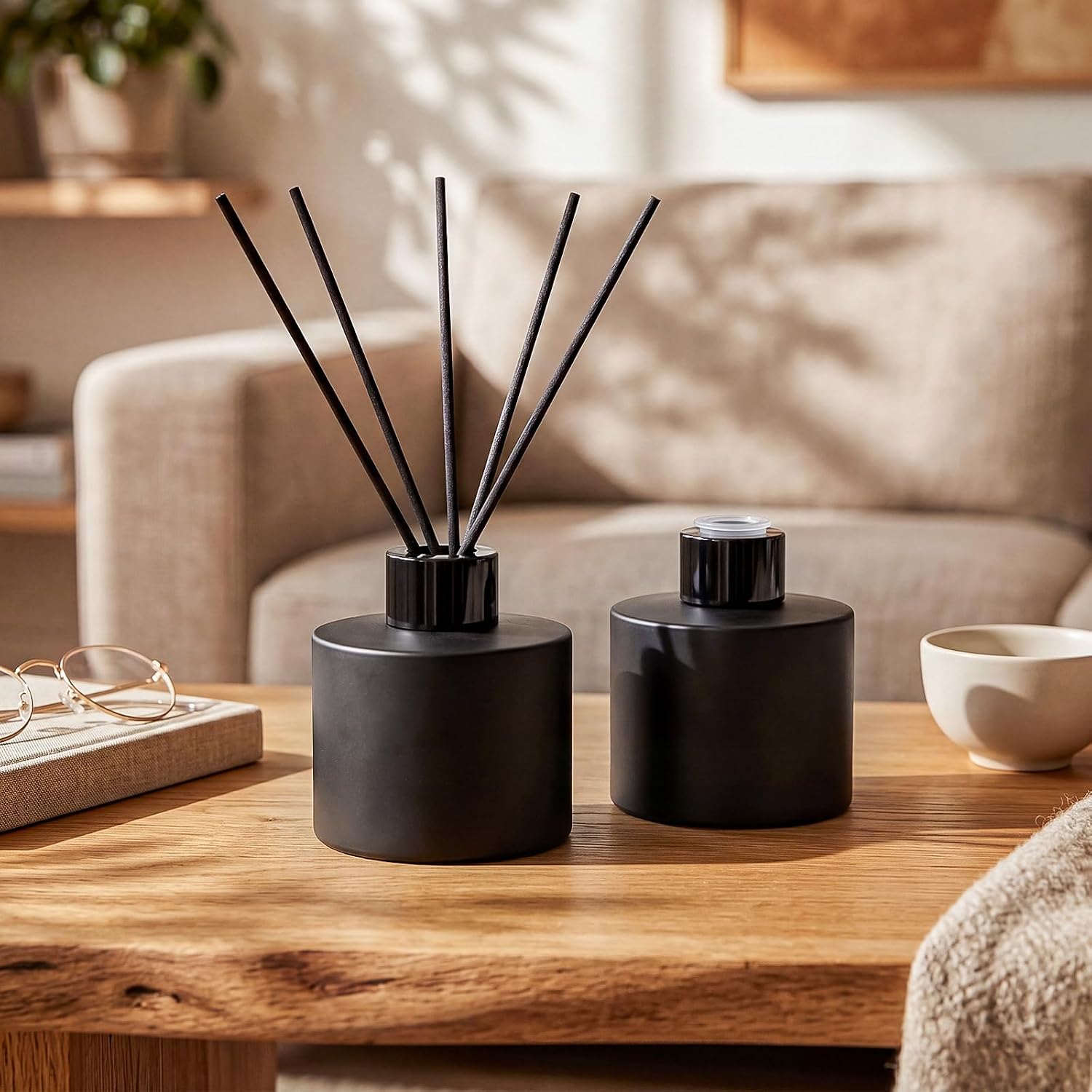 Chunful 2 Sets Black Reed Diffuser Bottle Empty Refillable Fragrance Glass Diffuser Bottles 100ml Round Glass Jars with Black Caps & Rattan Sticks for Living Room Home Replacement Fragrance DIY
