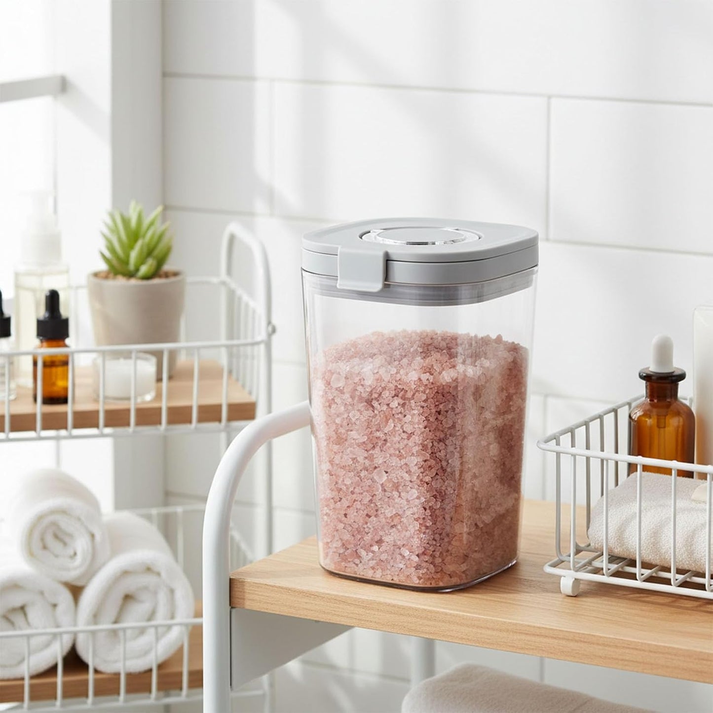 Bath Salt Container 60 Oz, Clear Bathroom Jar with Lid and Spoon for Bath Salts, Epsom Salt, Bath Accessories for Women, Bathroom Decor, Bathtub Supplies and Laundry Powder Storage