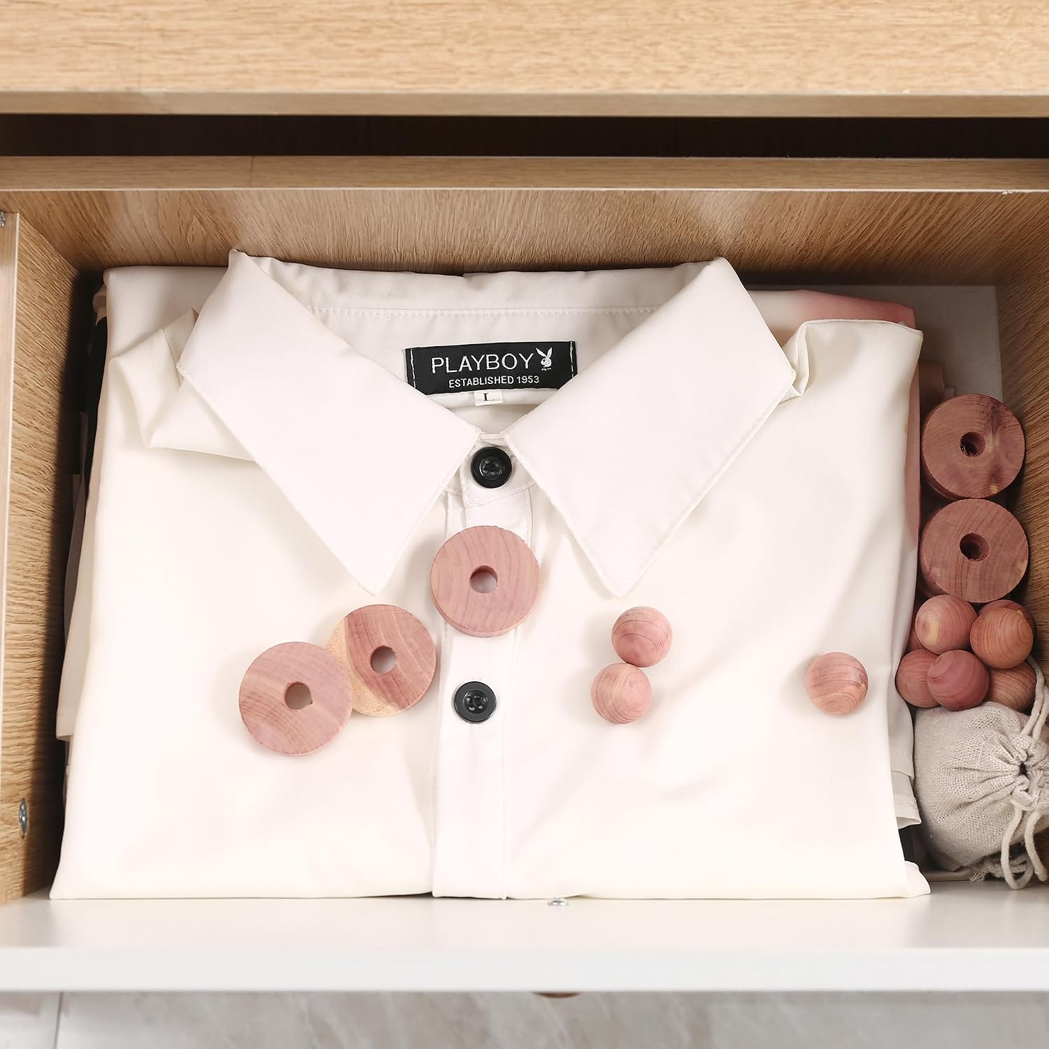 Cedar Blocks for Clothes Storage 50PCs, Hangers 6pc, Balls 30pc, Rings 12pc and Sachet Bags 2pc for Closets and Drawers