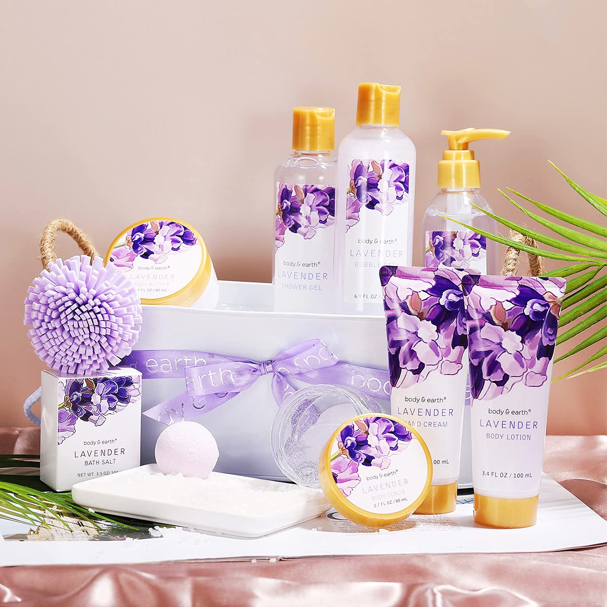 BODY & EARTH Lavender Spa Gift Baskets for Women Luxurious Gifts for Women Bath and Body Gift Sets 11pcs Bath Sets for Women Gift Mother's Day Gifts
