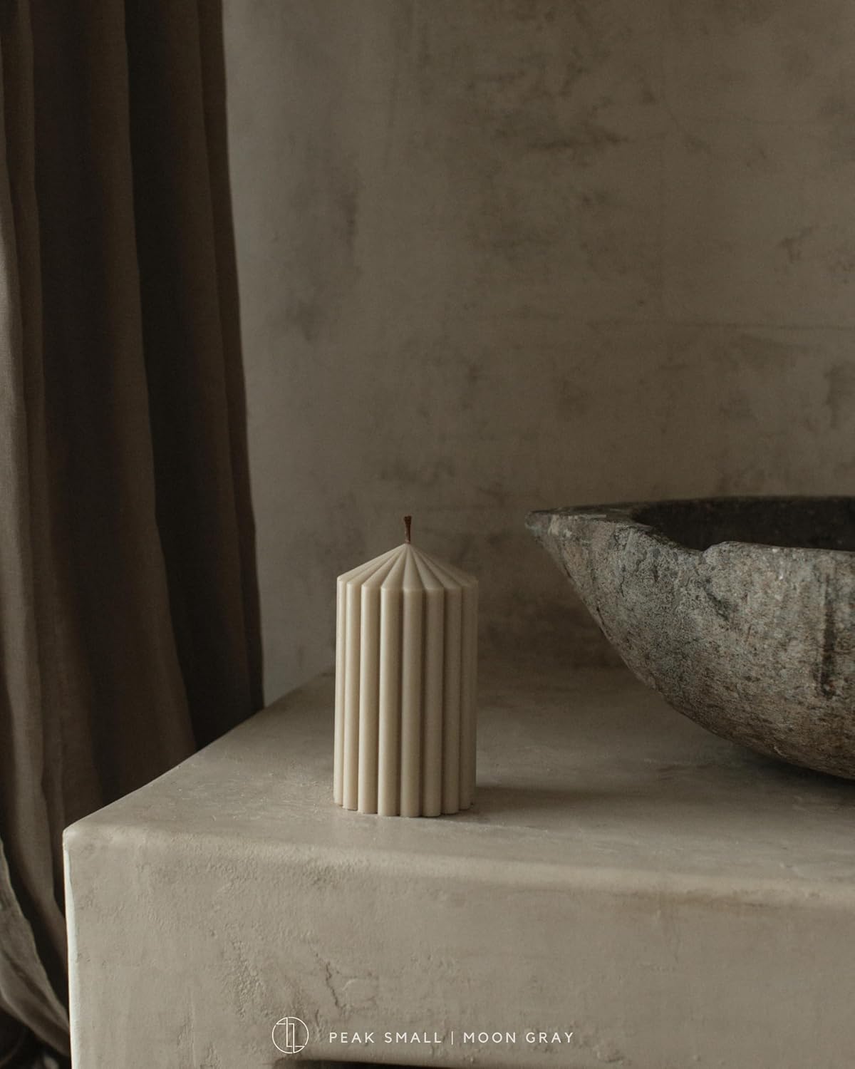 LAWA Ribbed Peak Pillar Candle - Large Beautiful Handmade Pillar Scented Soy Wax Candle Elegant Bubble Aesthetic Candle Housewarming Gift Home Room Shelf Decor Idea Moon Gray (Small)