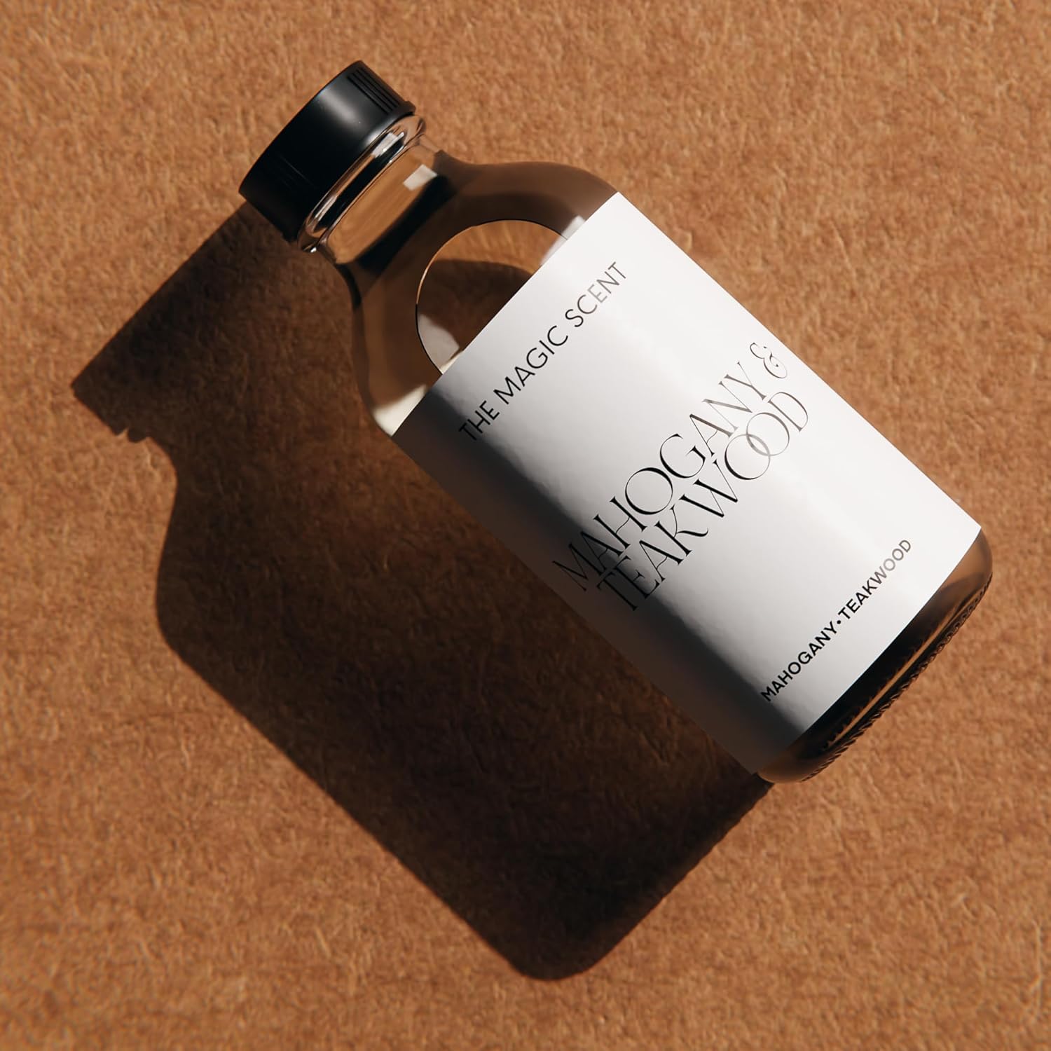 The Magic Scent Mahogany & Teakwood Diffuser Oil - Hotel & Home Luxury Scents Inspired by Abercrombie & Fitch - Diffuser Oil Scents for Home Designed for Use in All Diffusers - 16.9 fl oz, 500 mL
