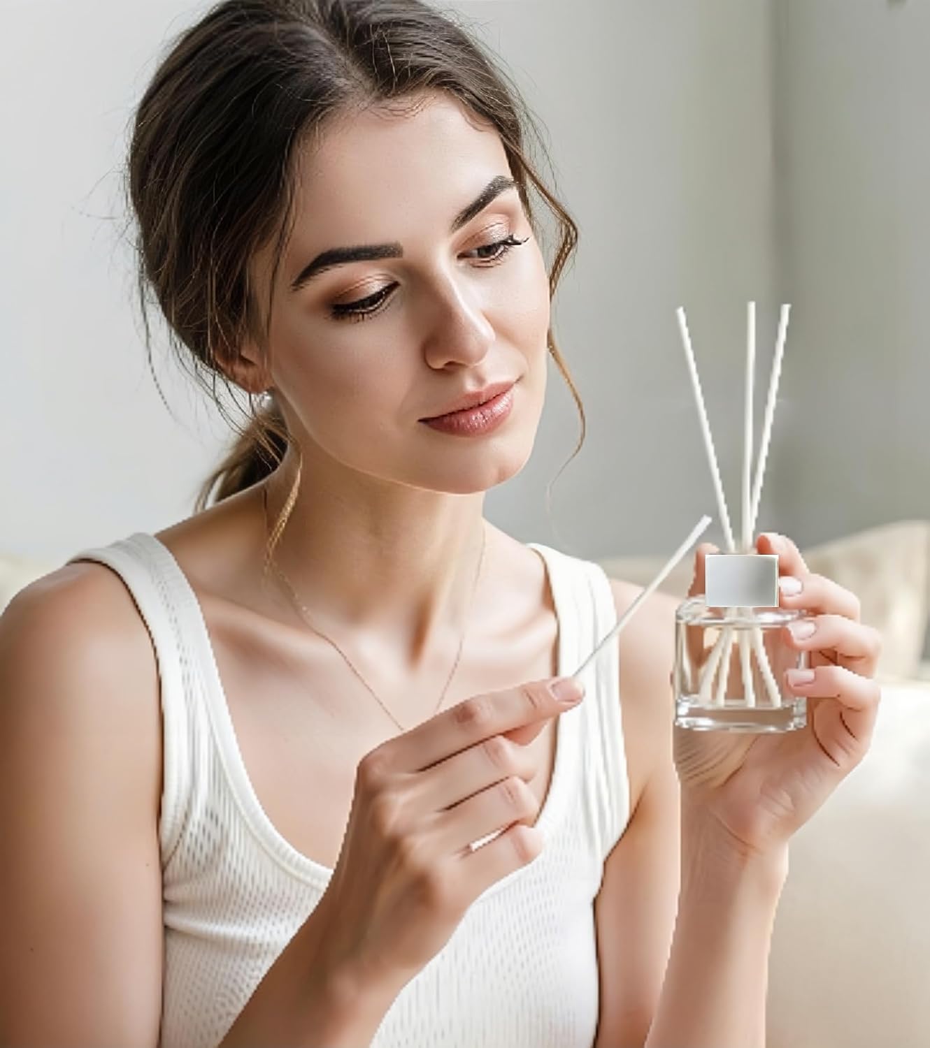 2 PCS Reed Diffuser Bottles Empty, 10Pcs Reed Diffuser Stick, Diffuser Bottle Capacity 50ml (1.7oz) Diffuser Stick 3.5mm-190mm, Suitable for Home, Hotel, Restaurant, Office Aromatherapy Tasks
