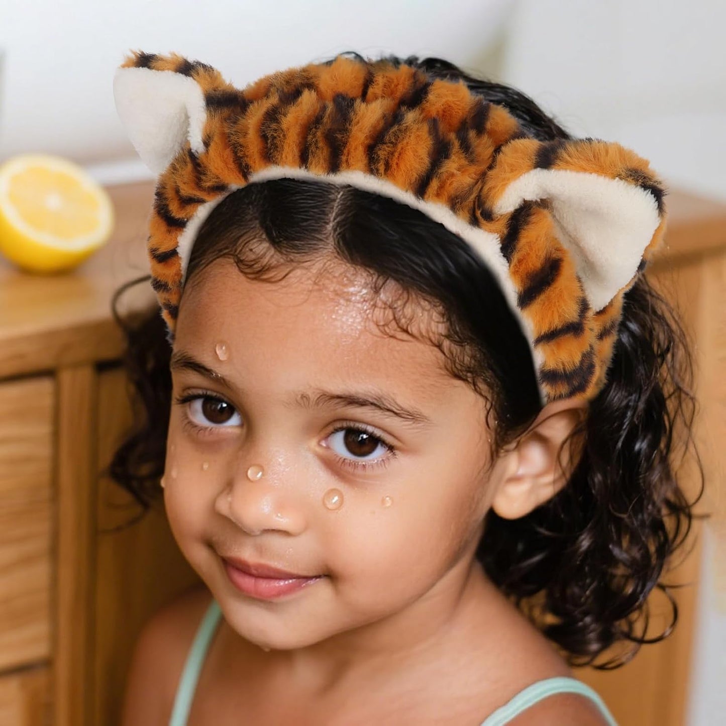 YISSION 4 PCS Plush Animal Headbands for Women & Girls, Cute Fuzzy Spa Headbands with Ears (Bear, Tiger, Cat Styles), Soft Elastic Hair Bands for Washing Face, Makeup, Skincare, Daily Wear
