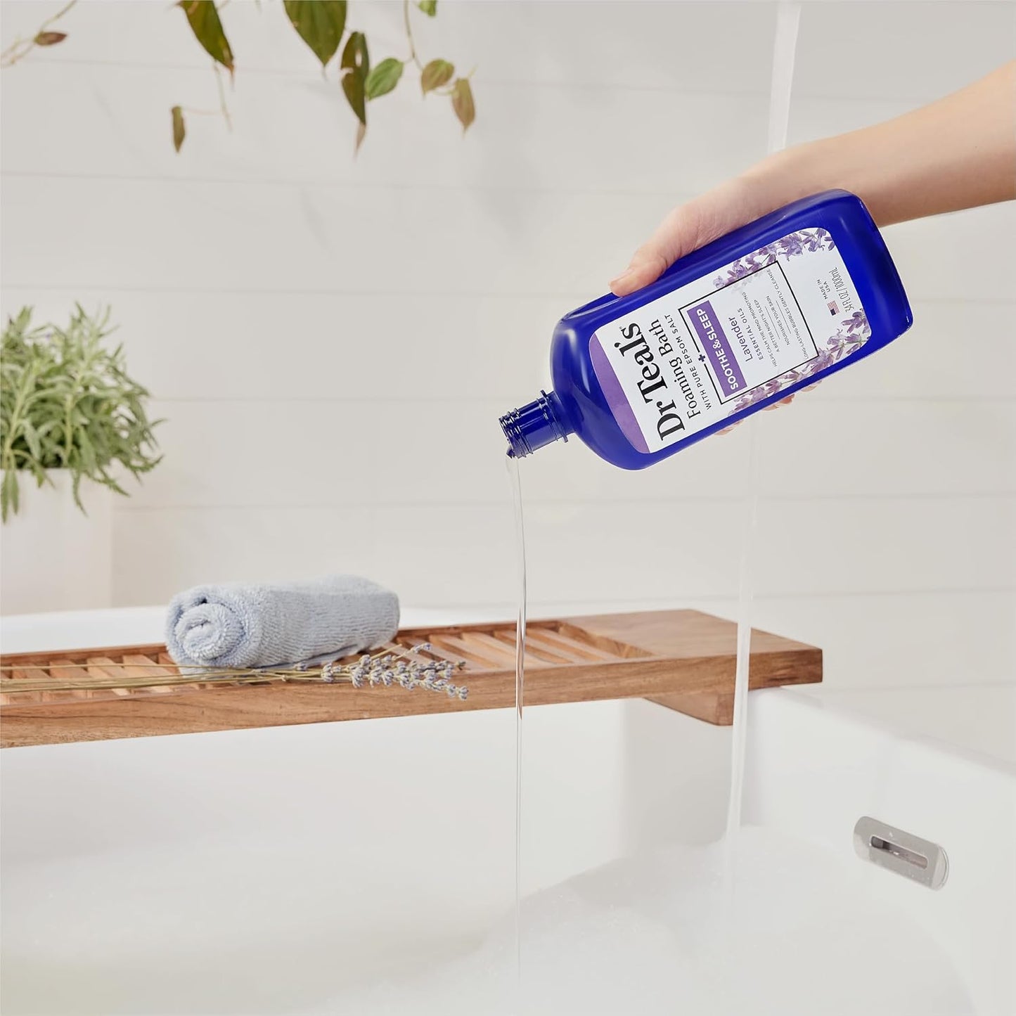 Dr Teal’s Foaming Bath with Pure Epsom Salt, Soothe & Sleep with Lavender, 34 Ounces (Packaging May Vary)