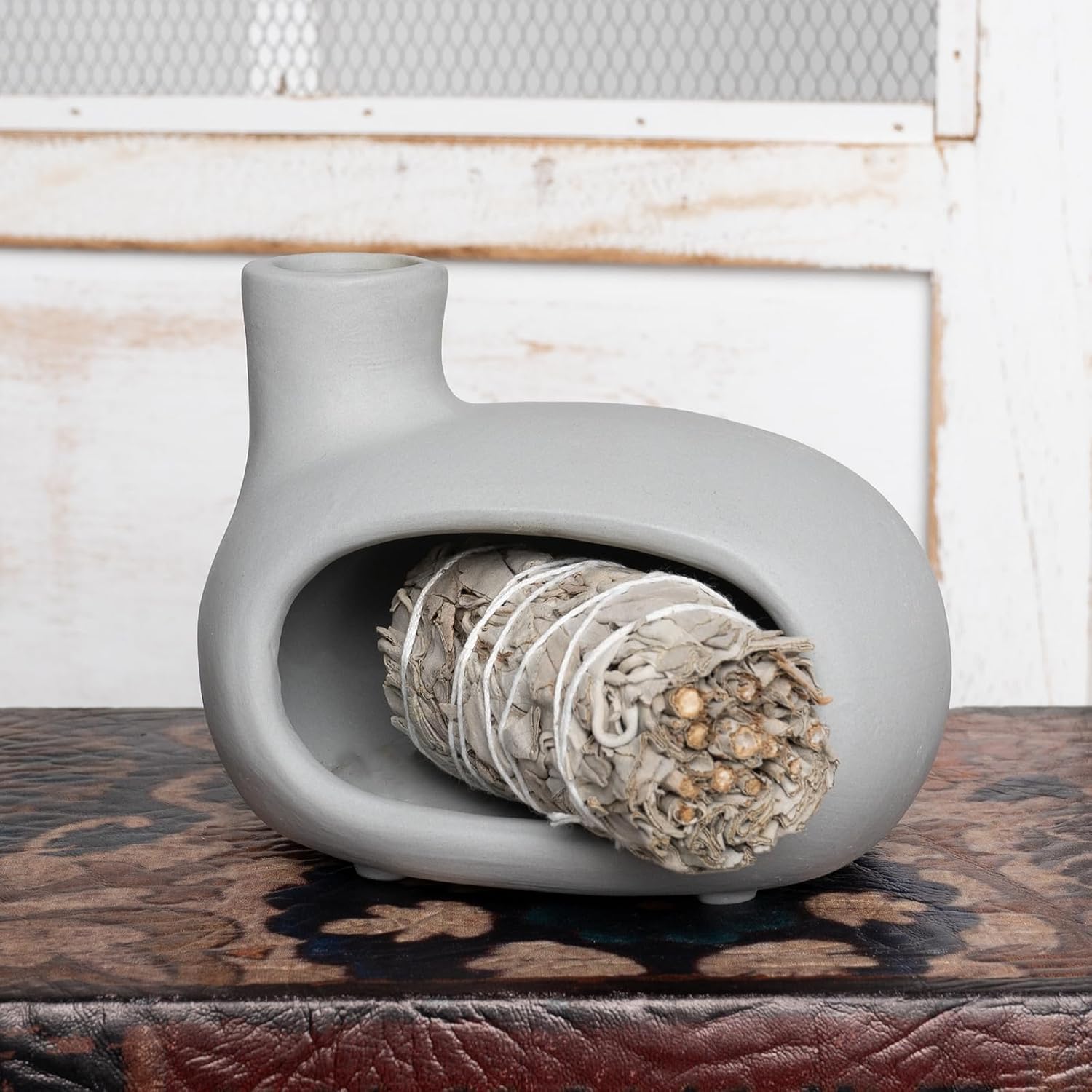 MOUGIGI Terracotta Palo Santo Holder - Modern Incense Burner, Cone Burner, Tabletop Fireplace - Purify and Energize Your Home with Fragrant Palo Santo Wood, Sage - Perfect for Meditation and Yoga