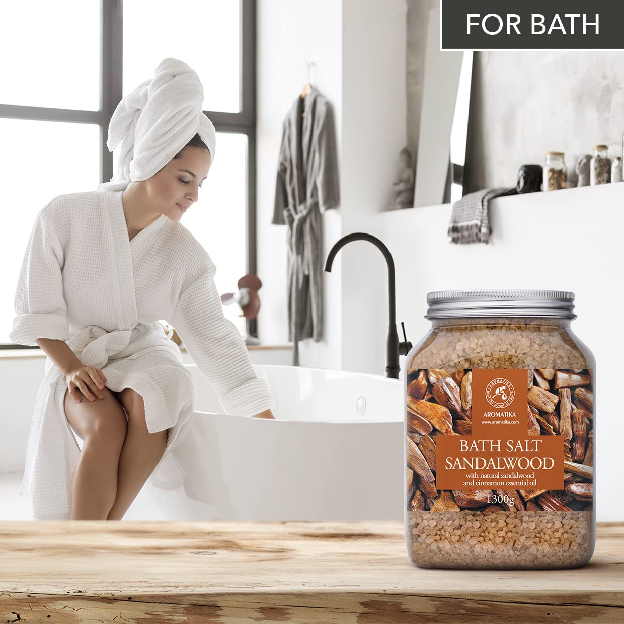 Bath Sea Salt Sandalwood 46 Oz (1300g) - Bath Salts with Sandalwood & Cinnamon Essential Oil for Bath Soak - Relaxing Bath - Muscle Relaxation - Aromatherapy Bath Salts - Sea Salt Bath