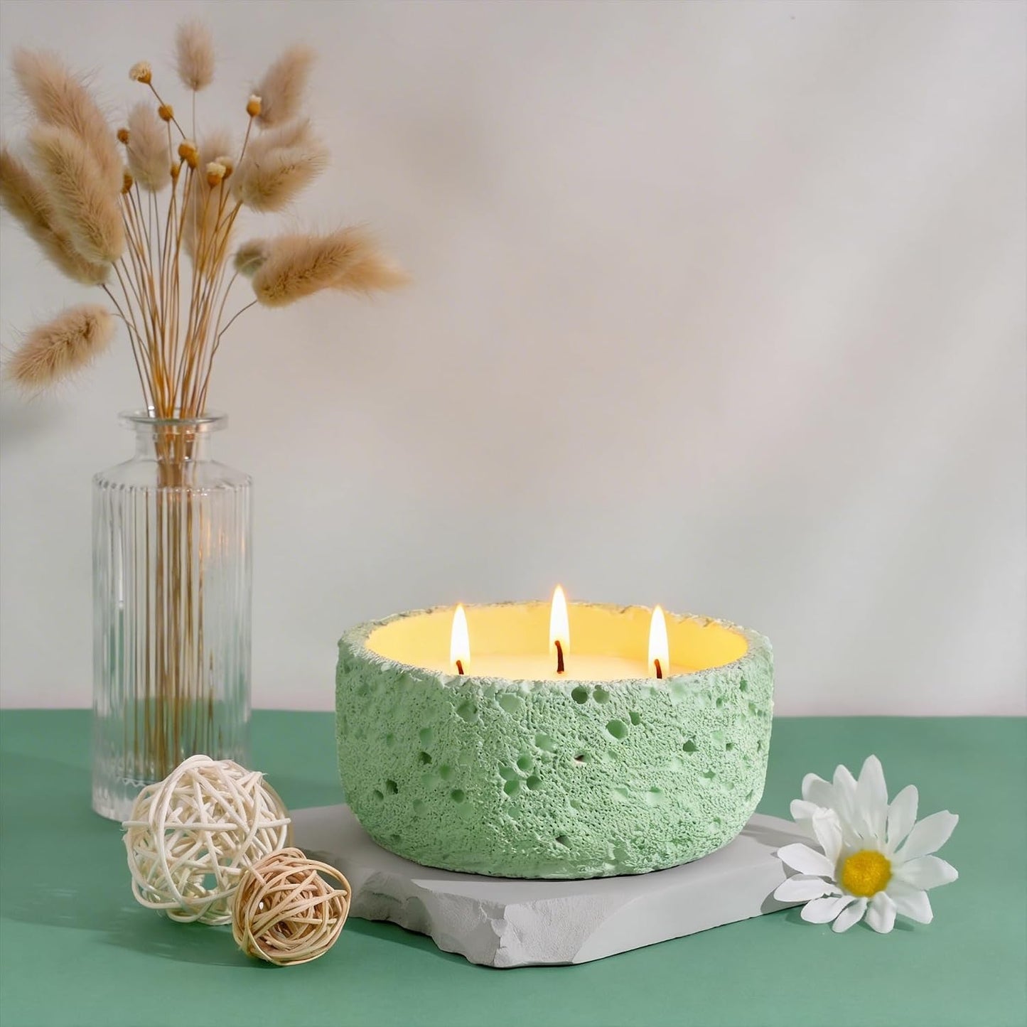 Viyffo 3 Wick Large 20oz Eucalyptus & Peppermint Scented Candle, Non Toxic Soy Candle for Women & Men, Matte Mint Green Ceramic Jar Perfect Luxury Home Fragrance, Elegant Spring Décor & Gift