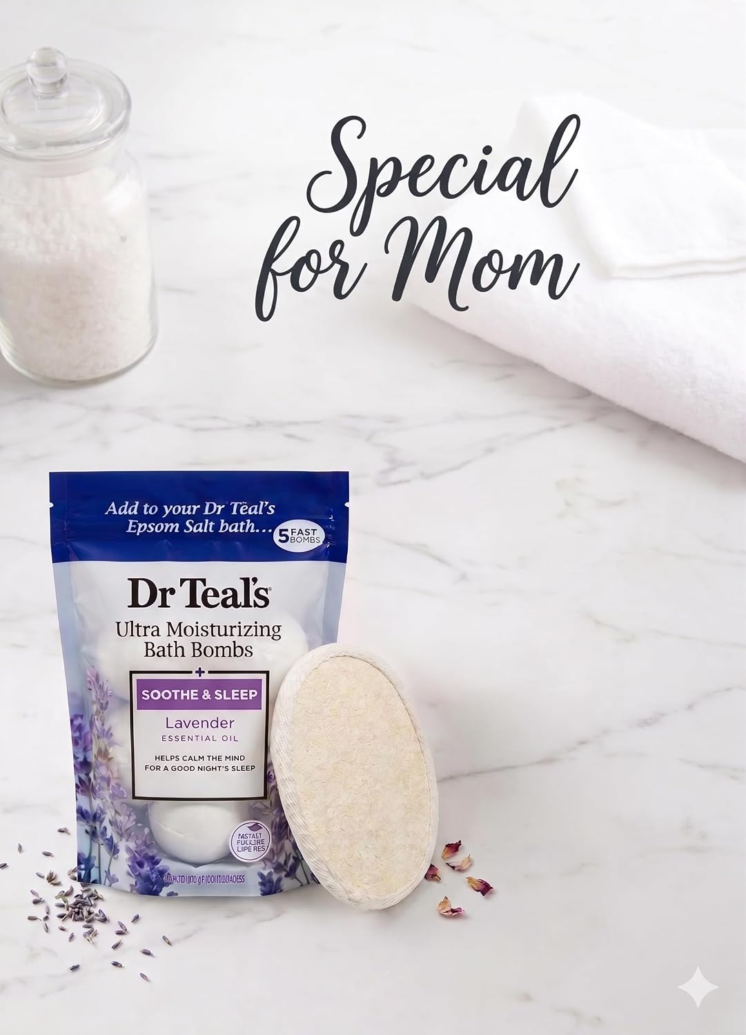 Dr.Teal's 5 Ultra Hydrating Bath Bombs Gift Set in Soothing Lavender with Essential Oils for Women and Men, 1 Exfoliating Pad