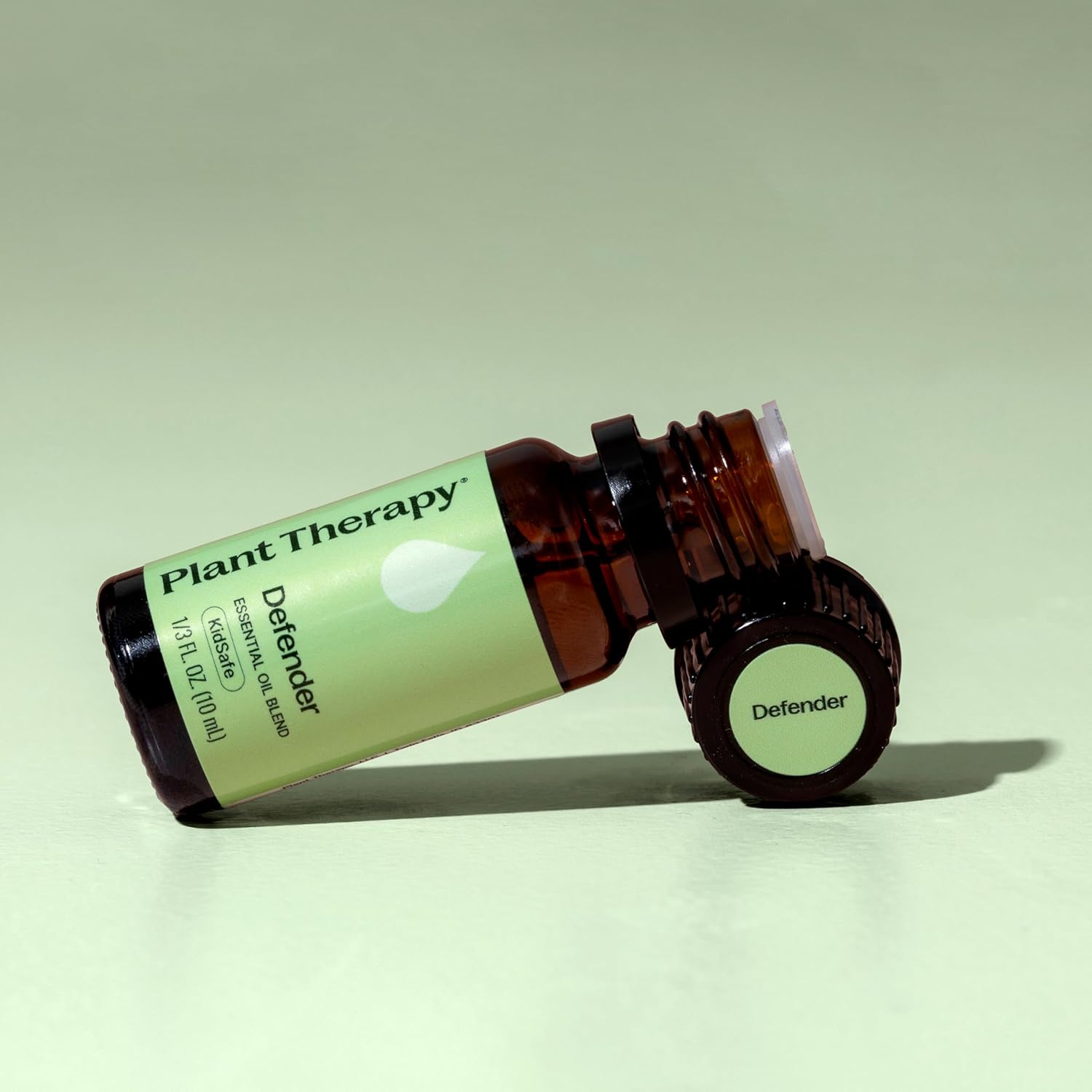 Plant Therapy Defender Essential Oil Blend 10 mL (1/3 oz) – 100% Pure, Undiluted Immune Support & Uplifting Aromatherapy