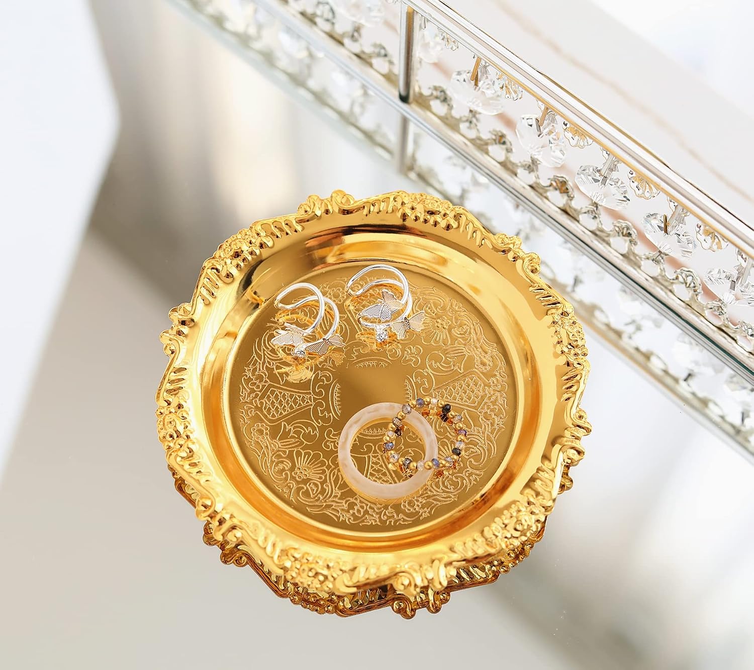 Round Storage Tray Necklace Tray Jewelry Holder Organizer Dessert Plate Fruit DishRing Dish Organizer Holder Home Decor Wedding Gift for Perfume Candle Holiday Party (Golden, Mini)