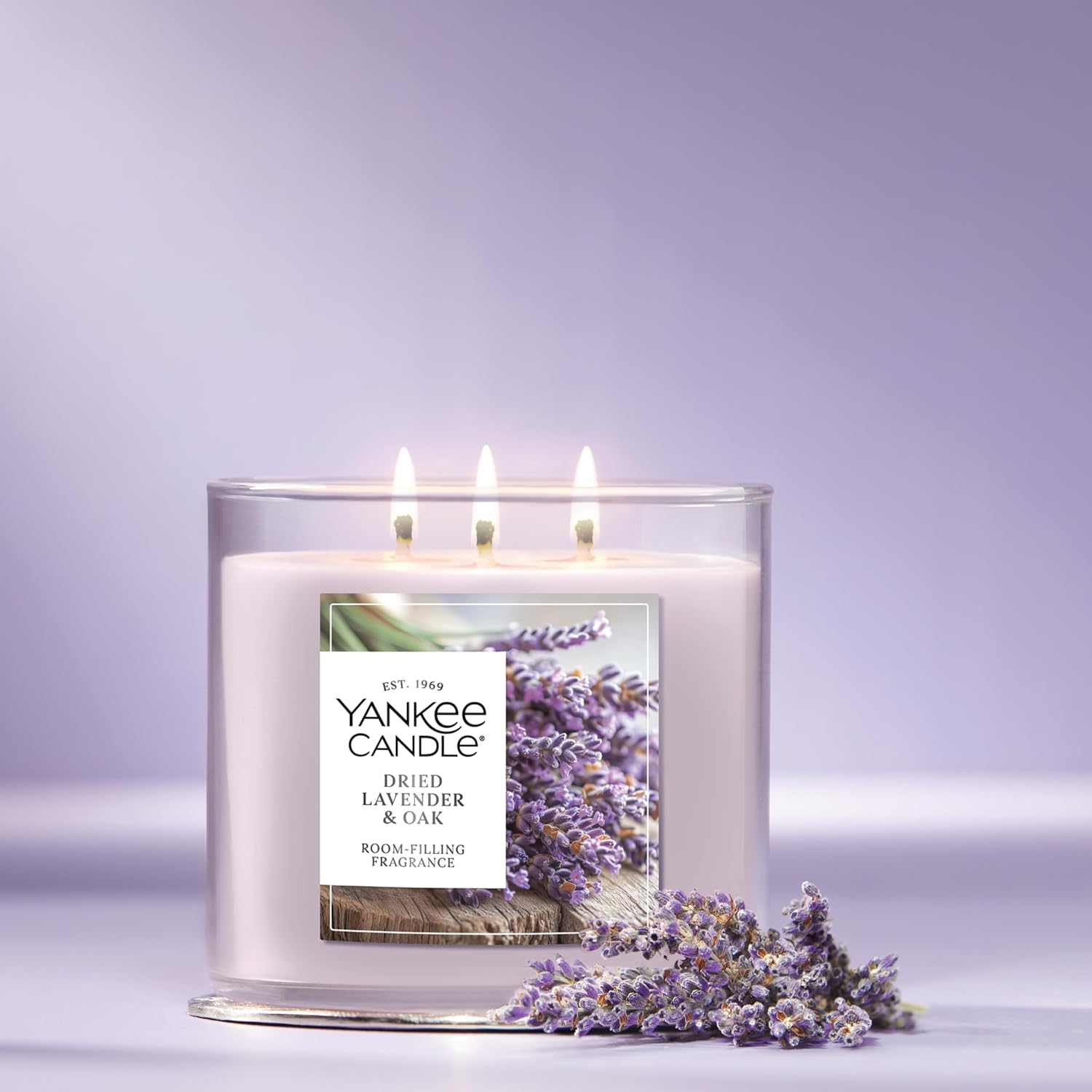 Yankee Candle Dried Lavender & Oak, Scented Candle, 14.5oz 3-Wick Candle Jar with up to 40 Hours Burn Time, Giftable
