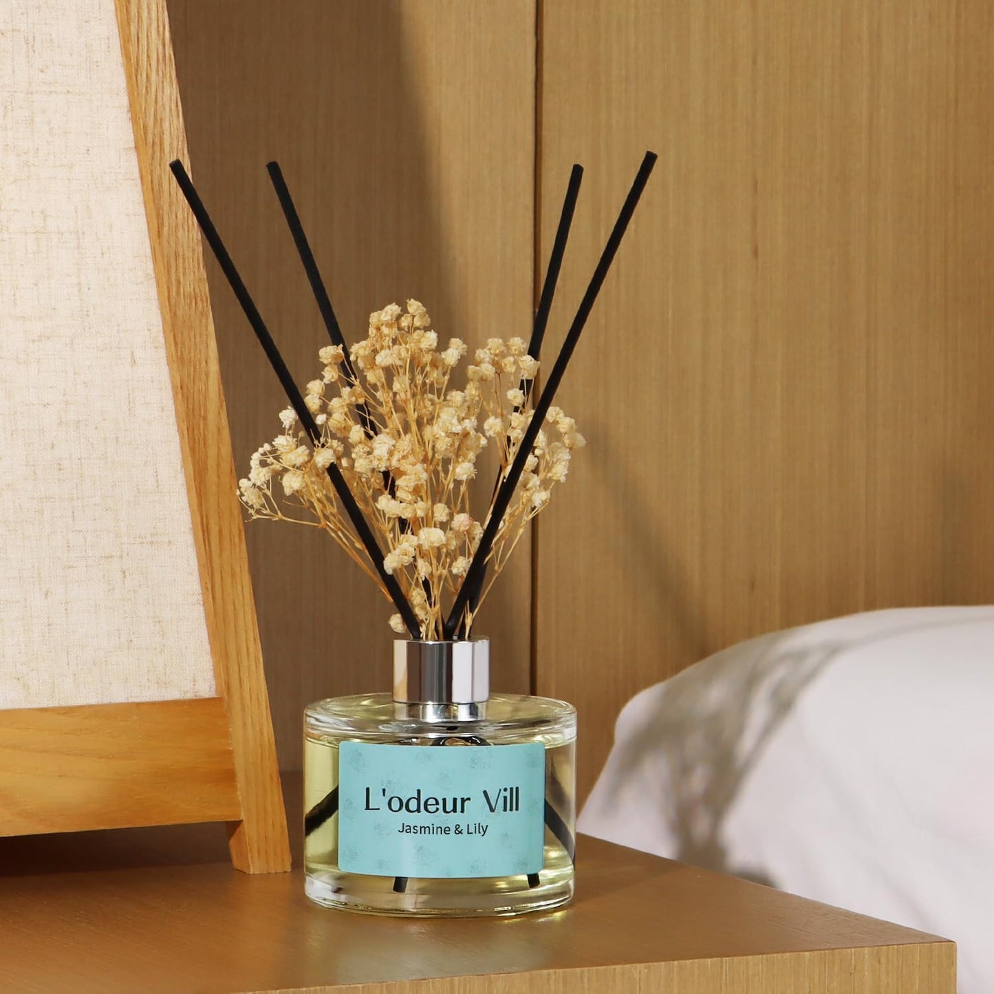 Reed Diffuser Set, 6.7 oz(200ml) Jasmine & Lily Scented Diffuser with 6 Oil Diffuser Sticks, Home Fragrance Essential Oil Reed Diffuser for Home Large Rooms Bathroom Shelf Decor