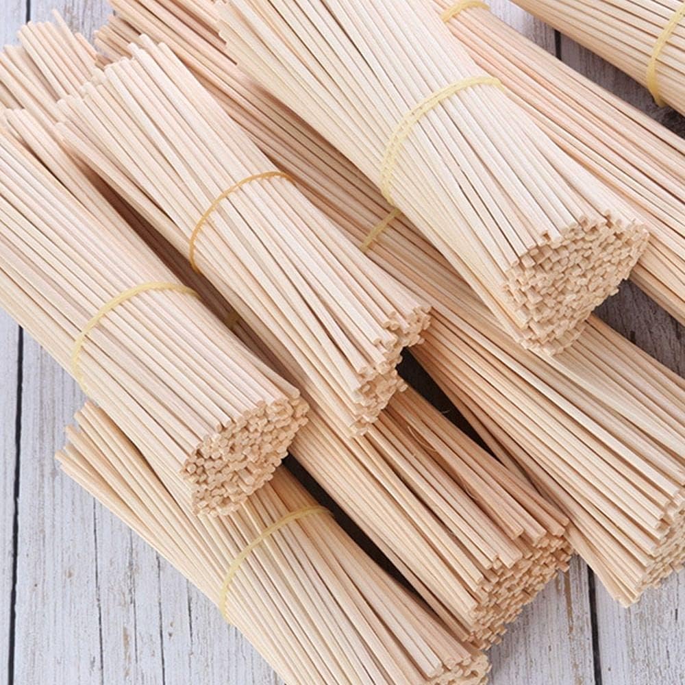 30Pcs Wood Rattan Reed Sticks, Fragrance Diffuser Reed Sticks, Essential Oil Aroma Diffuser Replacements Sticks for Home,Office,Wedding Decor Fashion Professionals