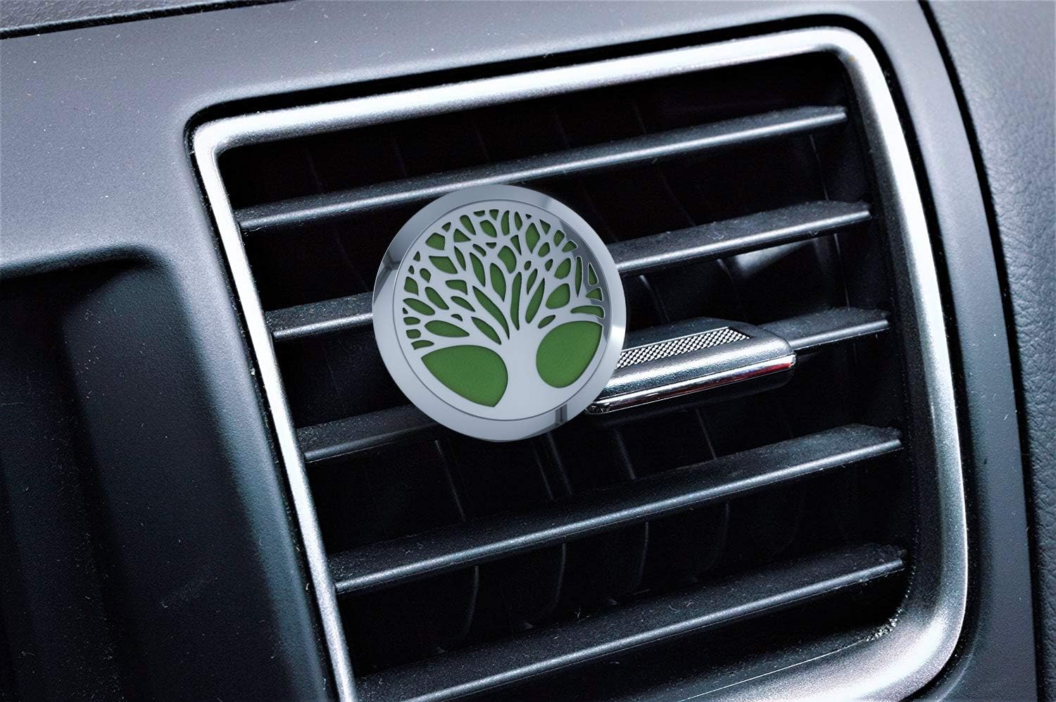 Wild Essentials Tree of Life Car Vent Diffuser Kit – 316L Stainless Steel Locket, Rubber-Coated 4-Way Clip, 8 Color Pads (22mm), 25mm – Includes Alert & Inner Calm (2 x 10ml)