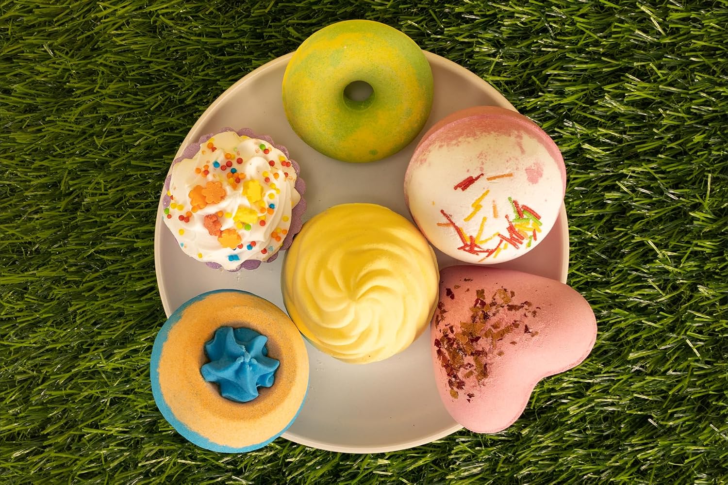 Aofmee Bath Bombs, 6 Natural Bath Bomb Gift Set for Women Kids Girls, Handmade Bathbombs for Bubble Spa Bath, Birthday Mothers Day Gifts Ideal for Her/Him, Wife, Girlfriend