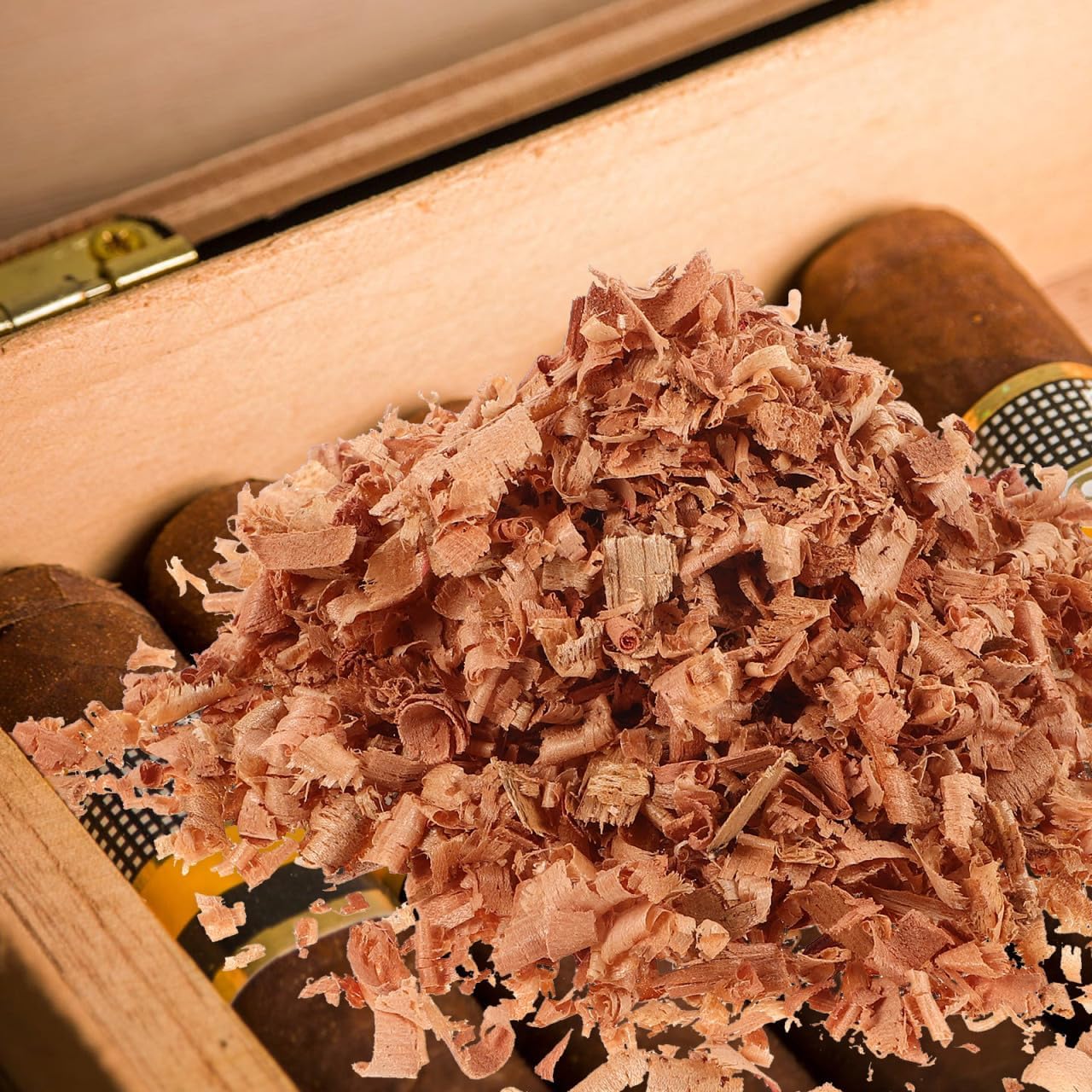 Ipetboom Natural Cedar Shavings 2.12 Oz Bag for Closet Moth Protection and Odor Removal Practical Cedar Chips for Garment Freshening and Cigar Humidors 6.10X3.93X1.77In