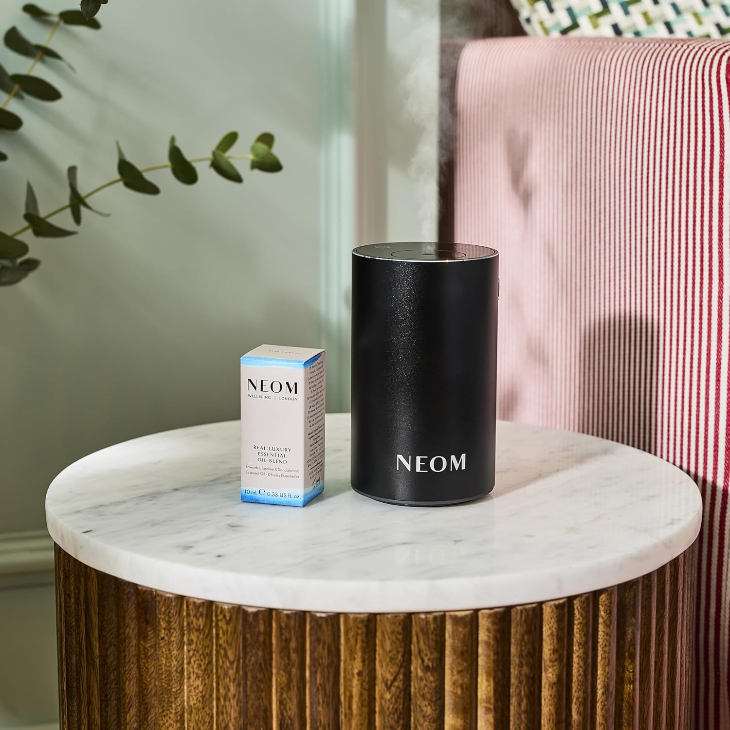 NEOM - Essential Oil Blend, 10ml | Lavender, Jasmine & Sandalwood | Aromatherapy Diffuser Oils with Calming Essential Oil Blend | 100% Natural Fragrances | Tranquil & Relax | Signature De-Stress Scent