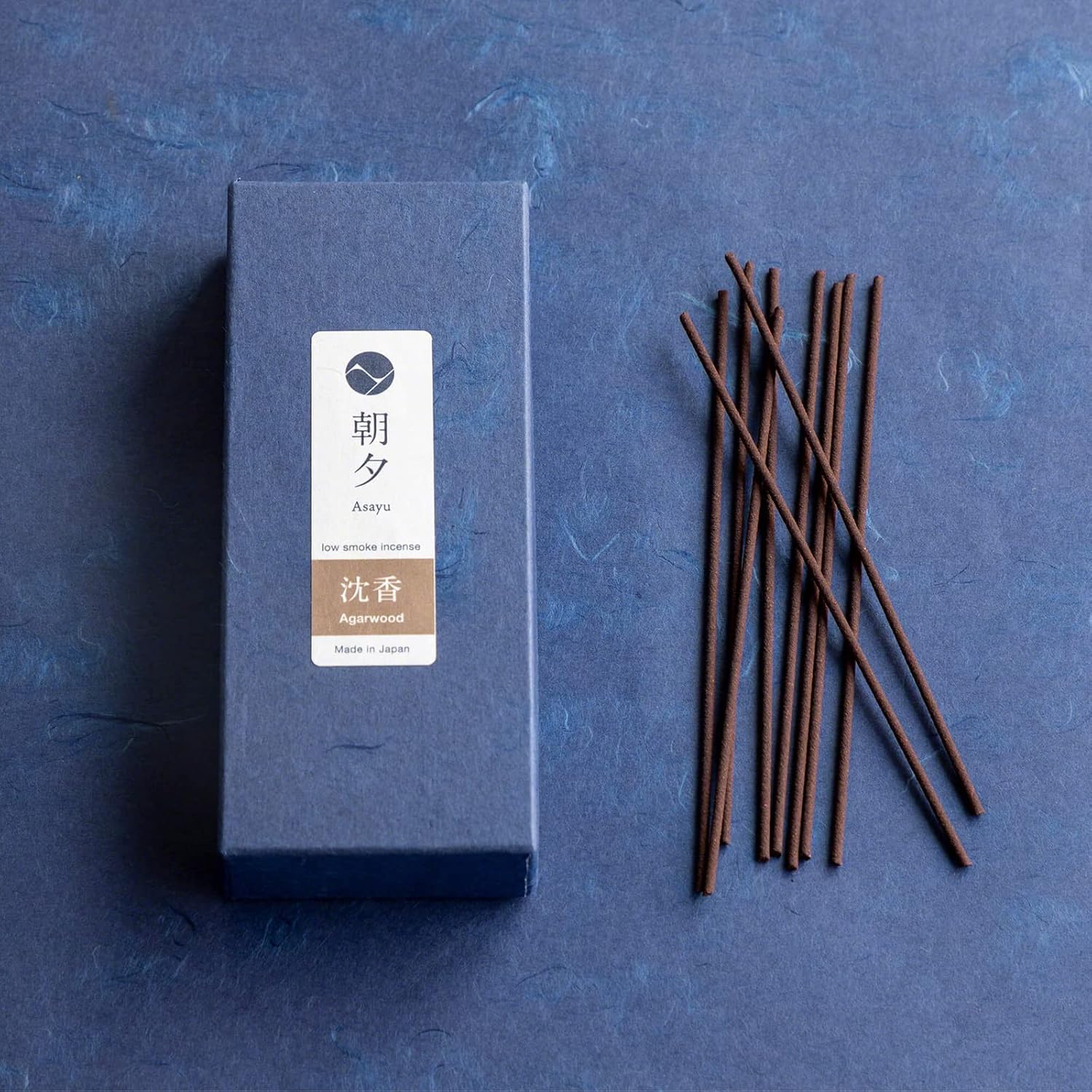 Asayu Japan Agarwood Incense Sticks - Low Smoke Japanese Incense, 40g (70-80 Sticks), Made in Japan, Smokeless for Less Irritation and Non-Toxic, for Meditation, Relaxation & Home Fragrance