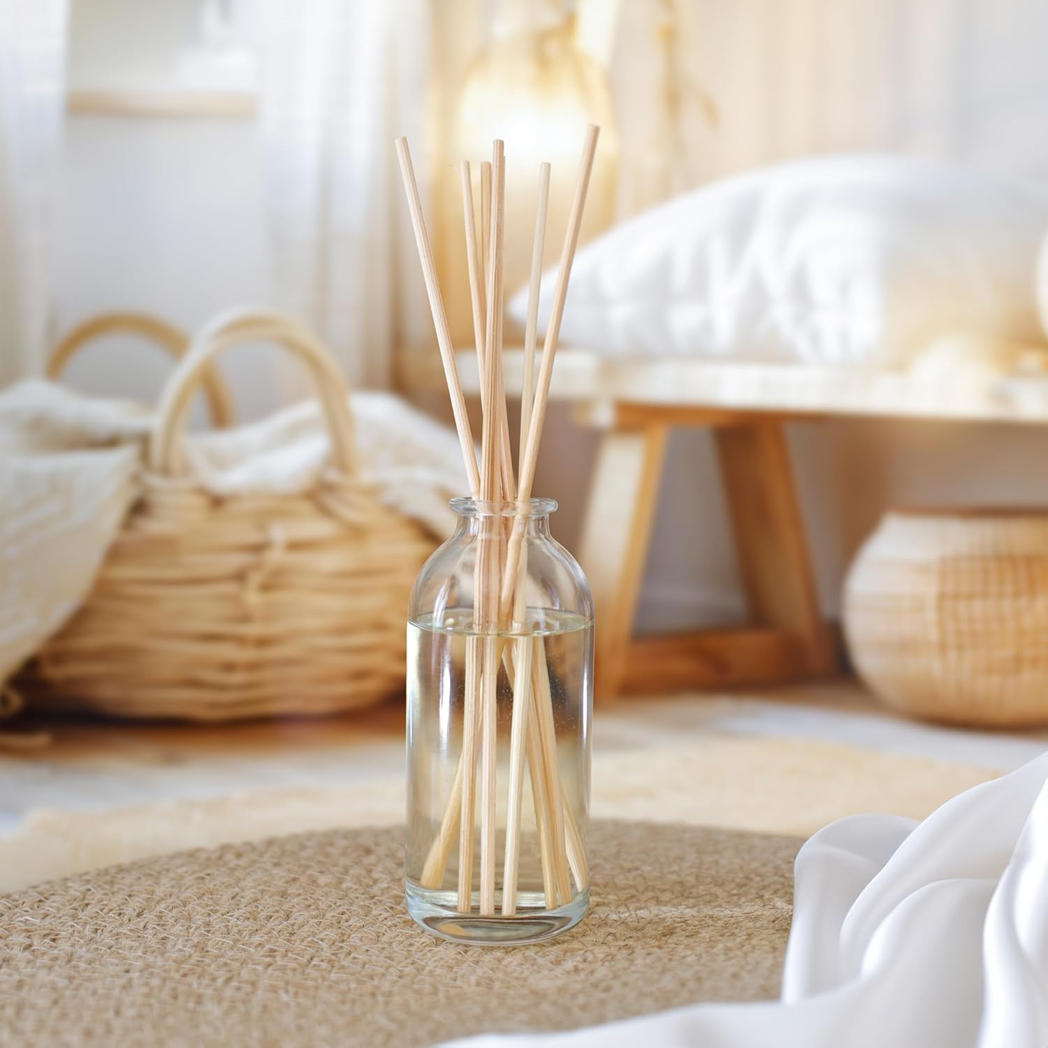 Urban Naturals Tobacco & Vanilla Reed Diffuser Scented Sticks Set | Tobacco Leaf, Bergamot, Vetiver, Bourbon and Vanilla Bean Scented Oils | Decorated with Natural Flowers | Made in the USA