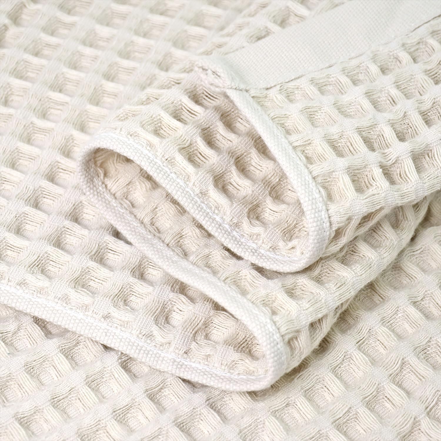 Jacquotha Waffle Bath Towels Set of 2 (Mist White) – Cotton, Quick Dry, Low Lint, 31” x 62” Large Towels for Bathroom Shower Spa Pool