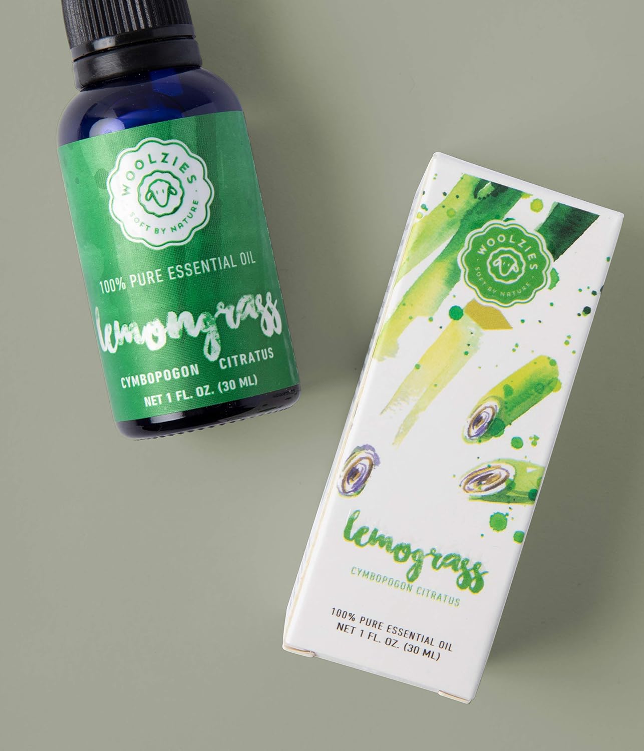 Woolzies 100% Pure & Natural Lemongrass Essential Oil | Therapeutic Grade Aromatherapy | Soothe Cleanse & Purify, Supports Healthy Digestion, Uplifting & Refreshing Massage, 1 Fl Oz