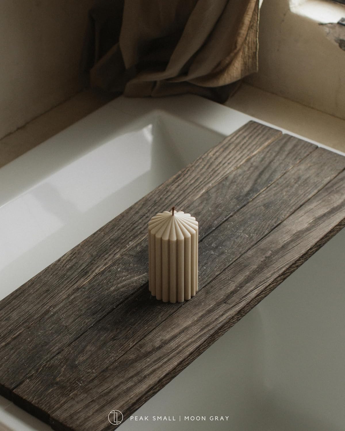 LAWA Ribbed Peak Pillar Candle - Large Beautiful Handmade Pillar Scented Soy Wax Candle Elegant Bubble Aesthetic Candle Housewarming Gift Home Room Shelf Decor Idea Moon Gray (Small)