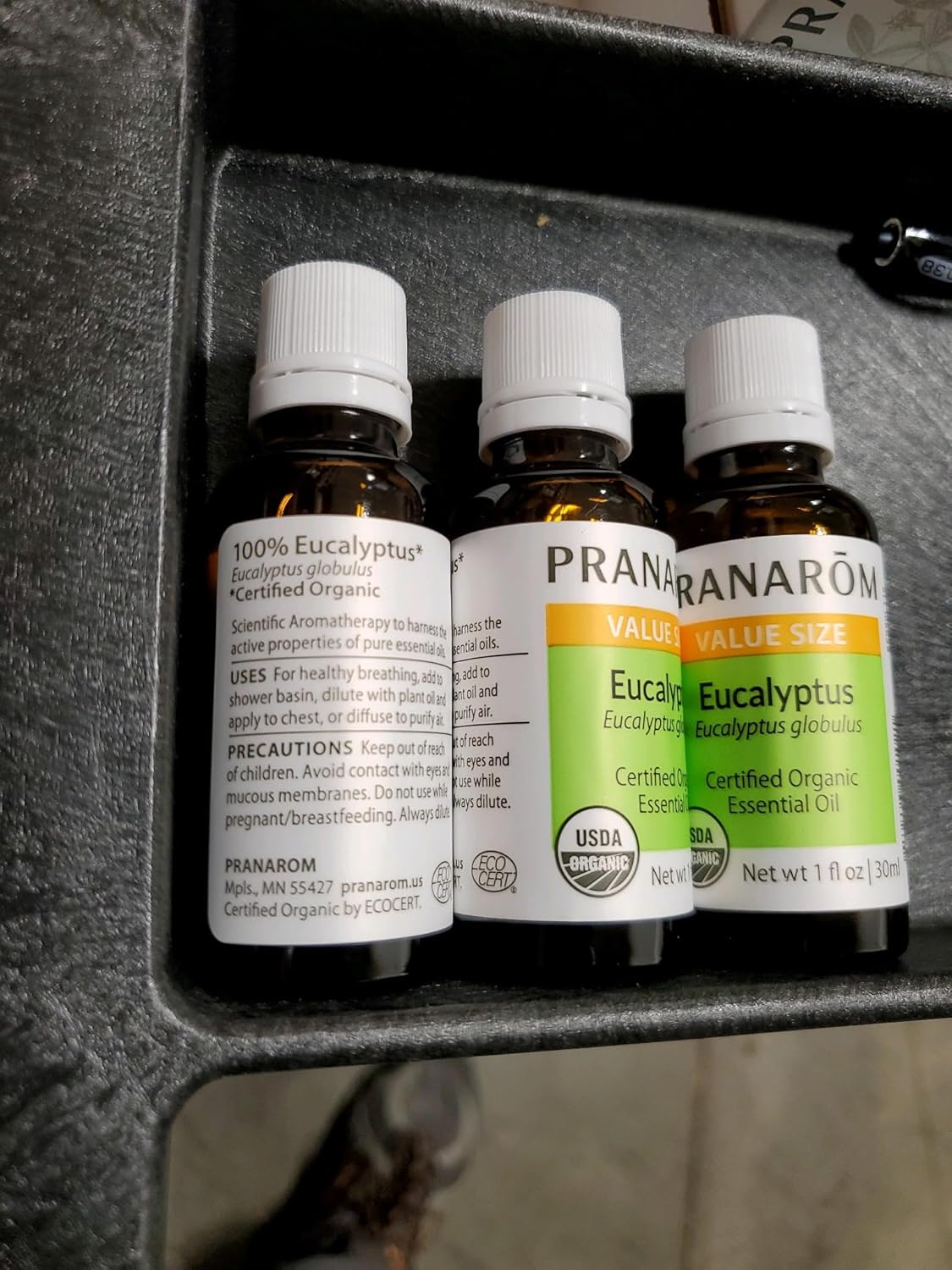Pranarom USDA Certified Organic Eucalyptus Globulus Essential Oil (30ml), 100% Pure Undiluted Therapeutic Grade from Portugal for Aromatherapy, Diffuser, Topical Care, Relaxation