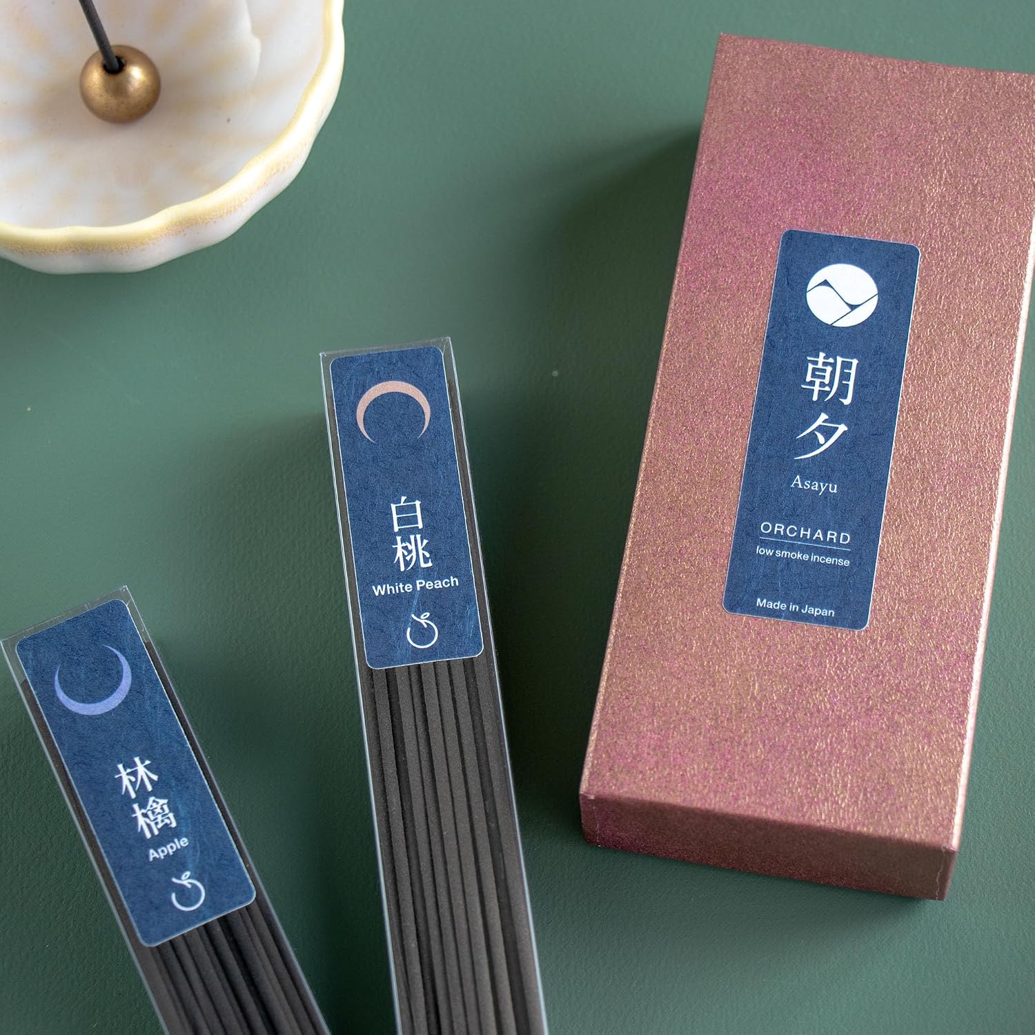 Asayu Japan Low Smoke Incense Sticks - Orchard Set (White Peach + Apple), 40gr (Each Scent 20g), for Yoga, Zen Meditation and Relaxation - Low Smoke for Less Irritation