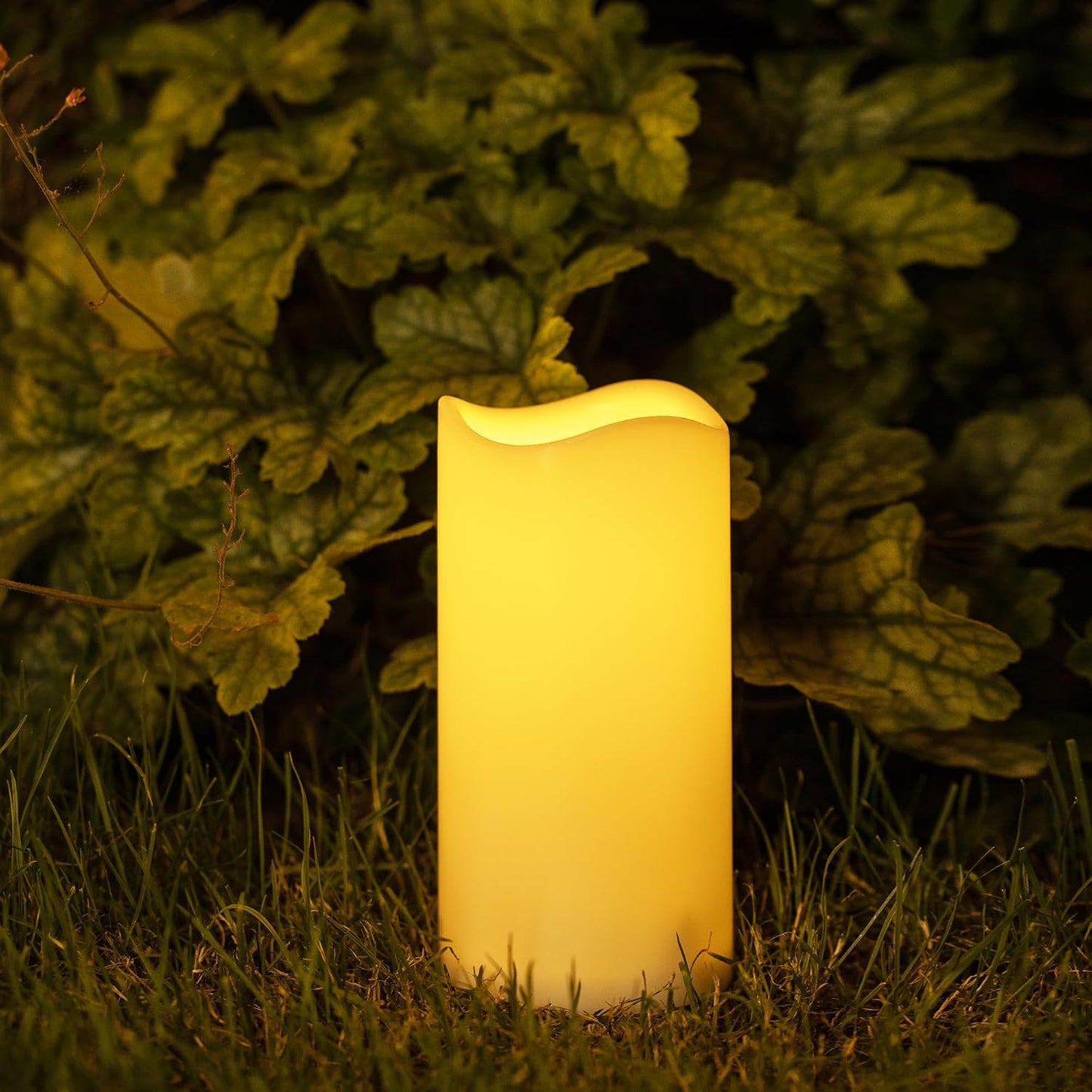 Solar Candles Outdoor Waterproof, 3" x 6" Ivory White Flameless Candles, Dusk to Dawn Light Sensor, LED Rechargeable Pillar Solar Candles for Outdoor Lanterns, Patio Decor