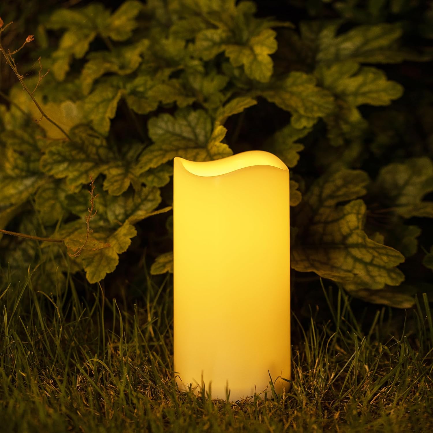 Solar Candles Outdoor Waterproof, 3" x 6" Ivory White Flameless Candles, Dusk to Dawn Light Sensor, LED Rechargeable Pillar Solar Candles for Outdoor Lanterns, Patio Decor