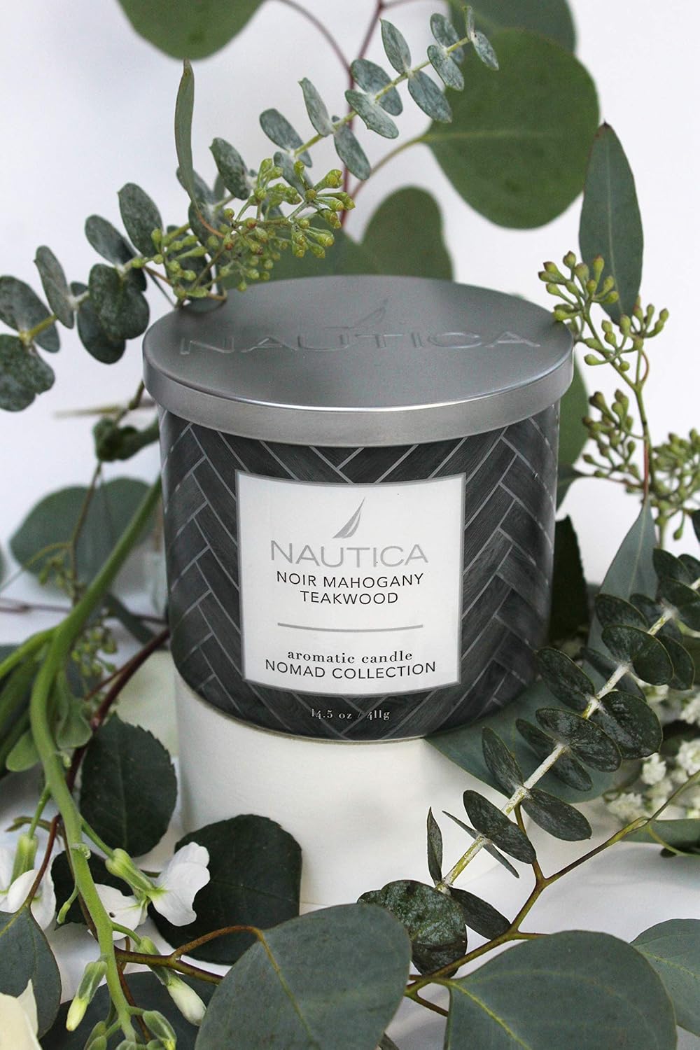Nautica Noir Mahogany Teakwood Scented Candle Large