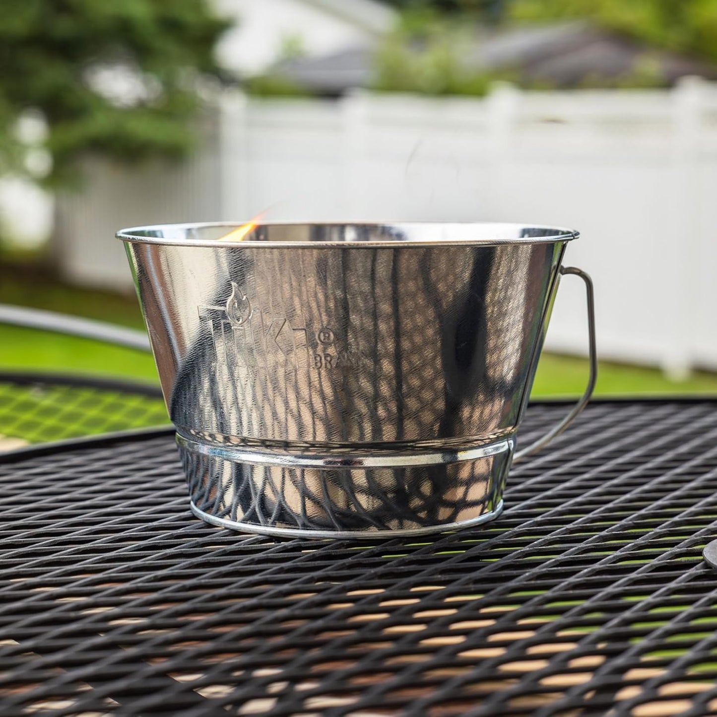 TIKI Citronella Candle 28-Ounce – Triple Wick Metal Bucket with Lid (Silver) – Long-Lasting Outdoor Candle for Patio, Deck, Garden, Backyard & Camping