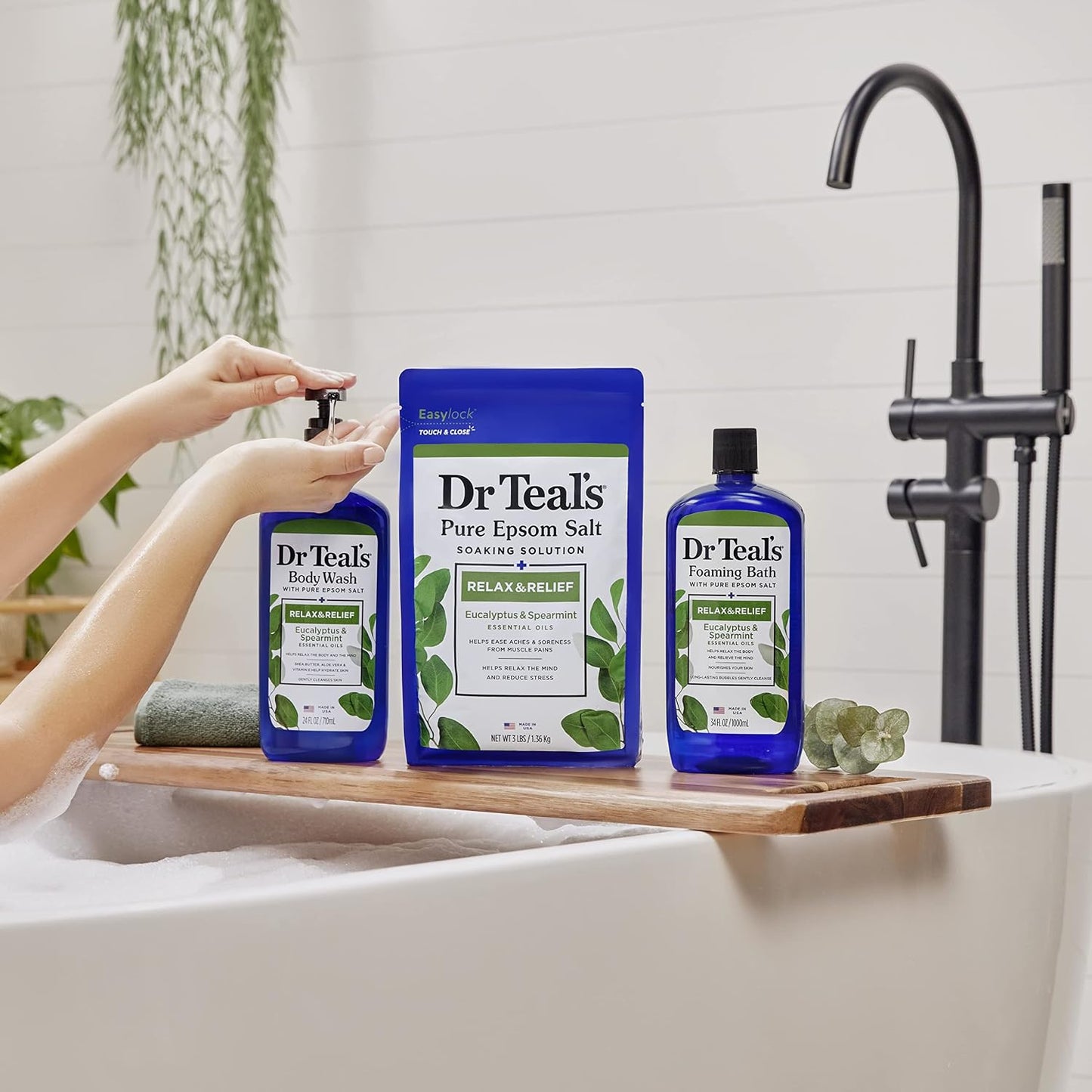 Dr Teal's Foaming Bath with Pure Epsom Salt, Relax & Relief with Eucalyptus & Spearmint, 34 fl oz (Packaging May Vary) (Pack of 2)