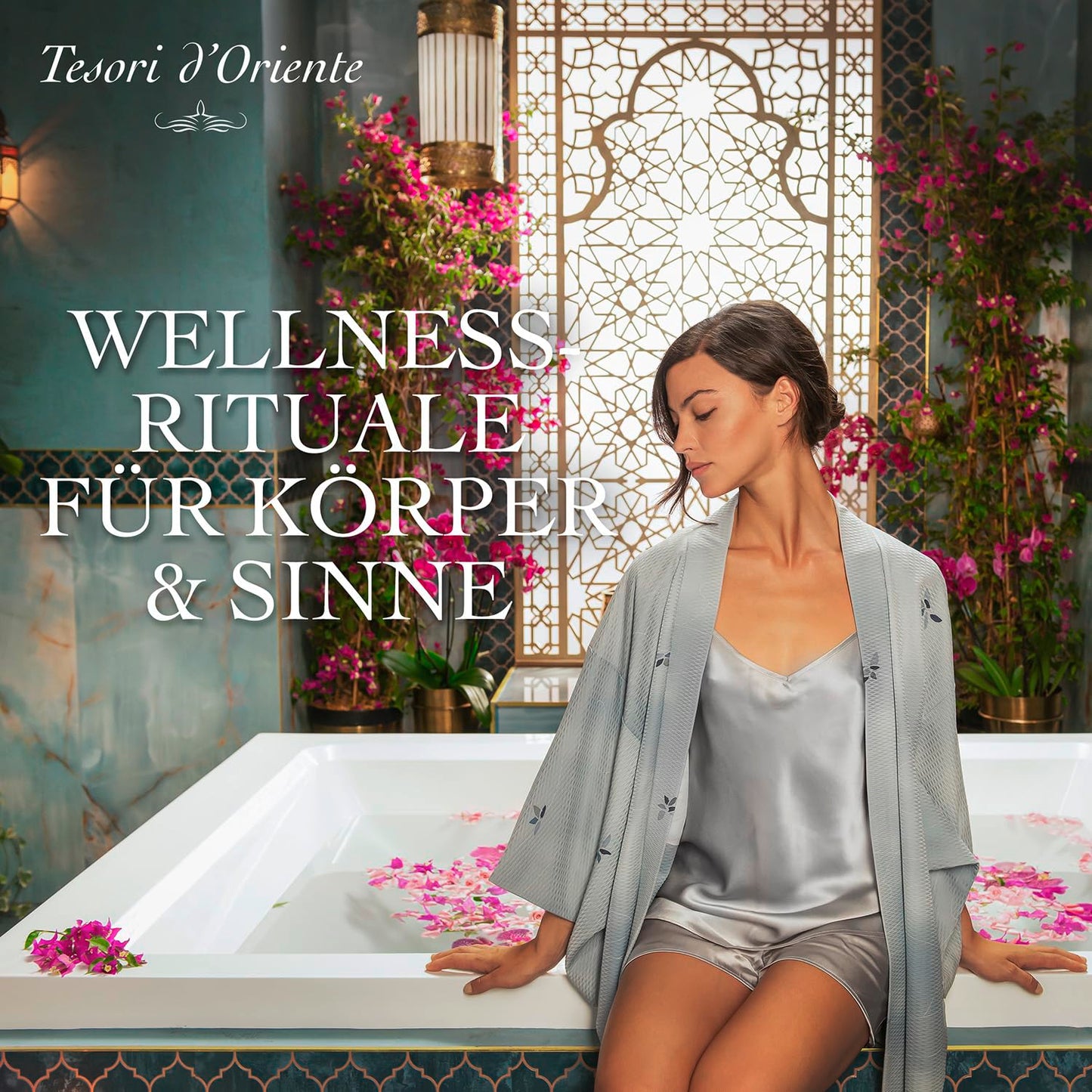 Tesori d'Oriente: "Byzantium" Aromatic Bath Cream, with Black Rose and Labdanum * 16.9 Fluid Ounces (500ml) Bottle * [ Italian Import ]