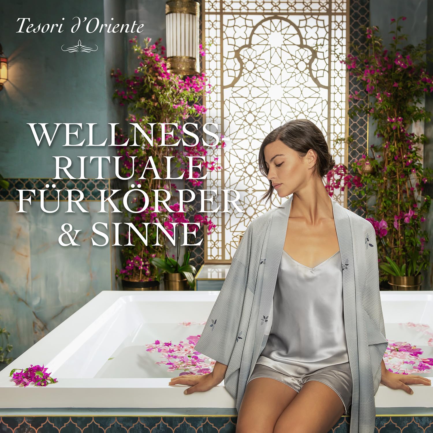 Tesori d'Oriente: "Byzantium" Aromatic Bath Cream, with Black Rose and Labdanum * 16.9 Fluid Ounces (500ml) Bottle * [ Italian Import ]