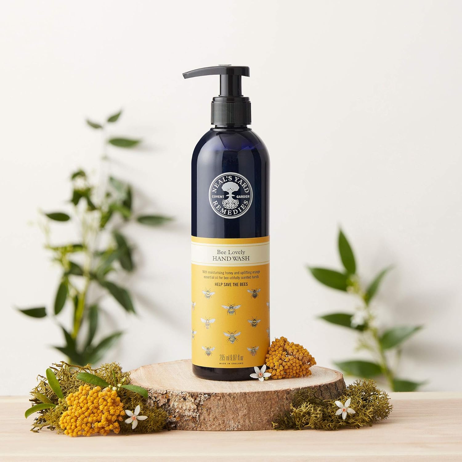 Neal's Yard Remedies Bee Lovely Hand Wash, Gentle & Nourishing, Scented Liquid Soap With Mandarin & Orange Essential Oils, 295 ml
