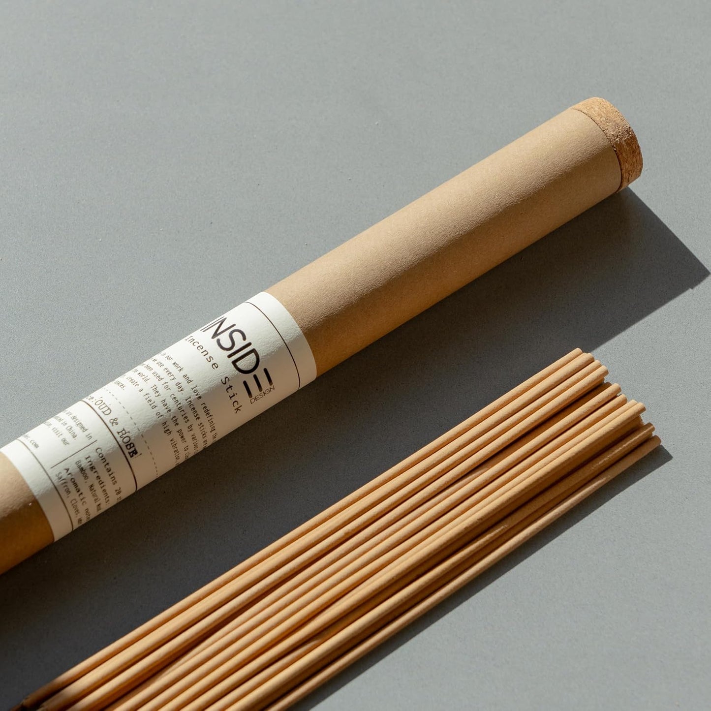 Oud & Rose Incense Sticks – Rich Oud & Soft Rose Scent – 11 Inch Bamboo Core – Clean Burning, Low Smoke – Lab Tested Quality – Long Lasting – 20 Sticks