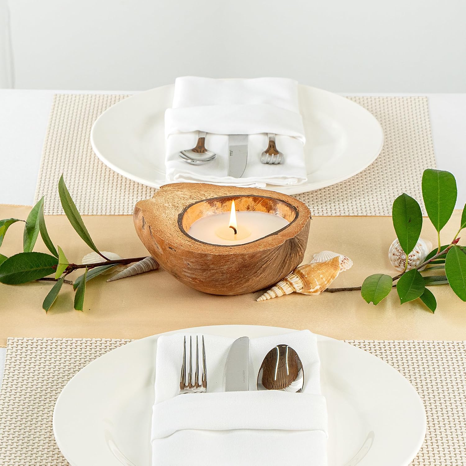 Restaurantware-Coco Casa 6.5 x 2.5 Inch Coconut Shell Candle, 1 Hand Poured Coconut Bowl Candle - Jasmine Fragrance, Double Wax Blend, Soy Wax Scented, Wooden Wick,