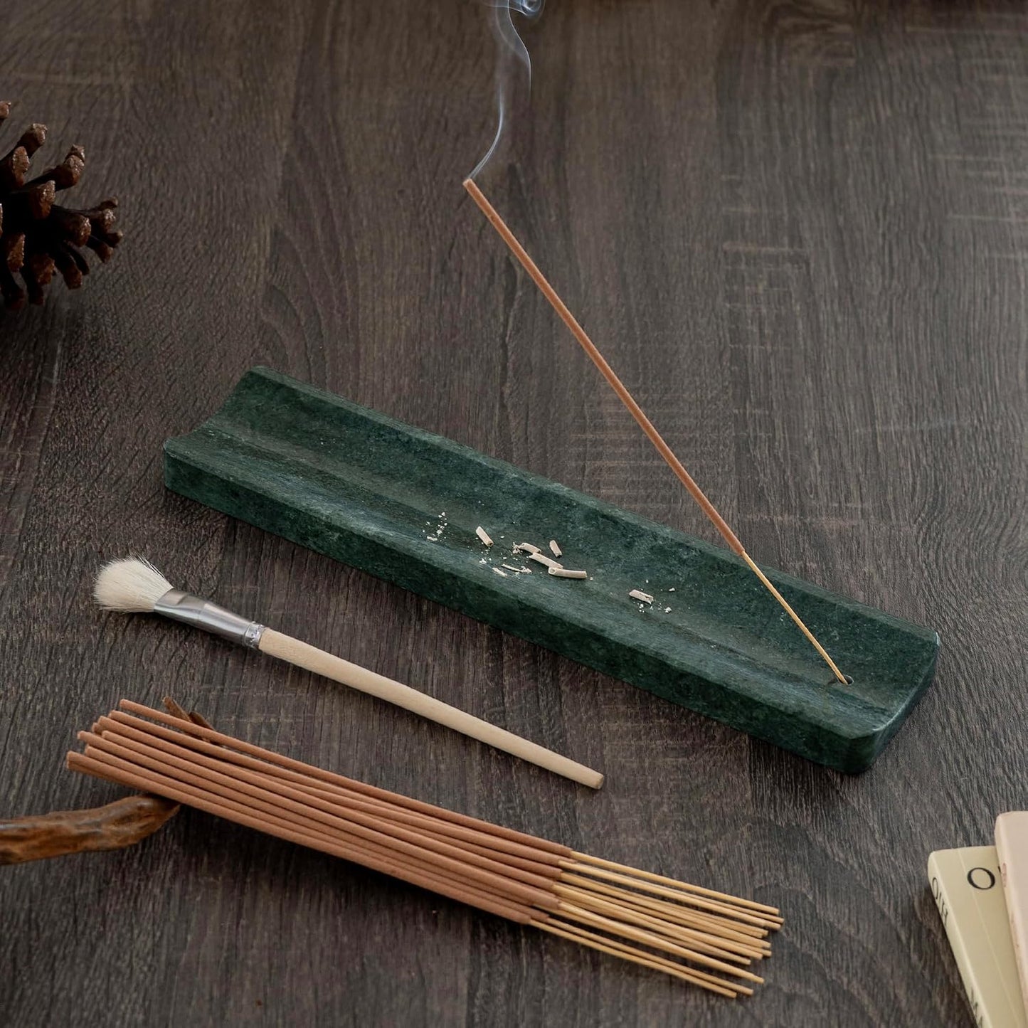 Marble Incense Holder Burner-Natural Stone Stick Incense Tray with Ash Catcher，20 Sticks & Brush - Elegant Decor for Meditation, Yoga, Home,Gift(Green)