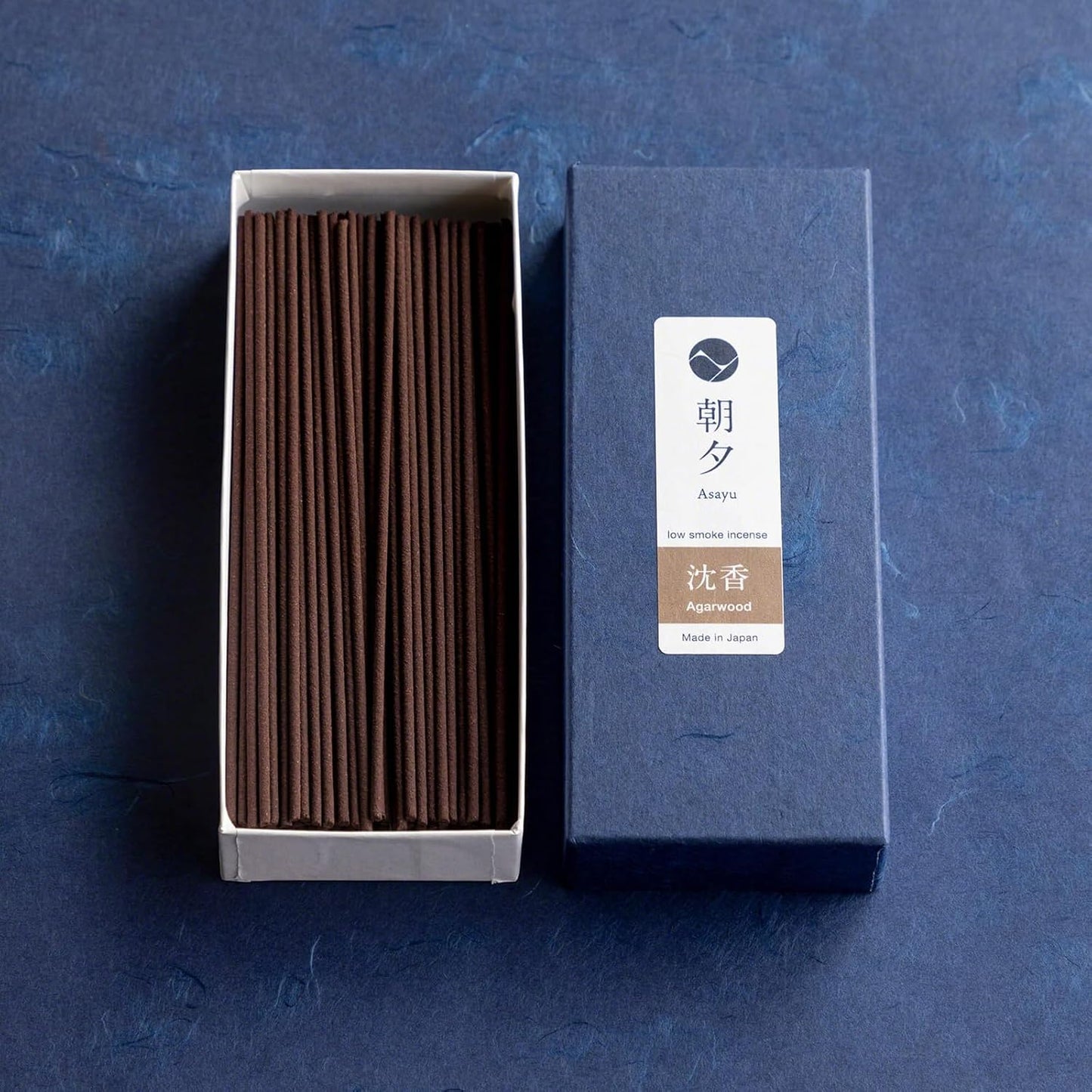 Asayu Japan Agarwood Incense Sticks - Low Smoke Japanese Incense, 40g (70-80 Sticks), Made in Japan, Smokeless for Less Irritation and Non-Toxic, for Meditation, Relaxation & Home Fragrance