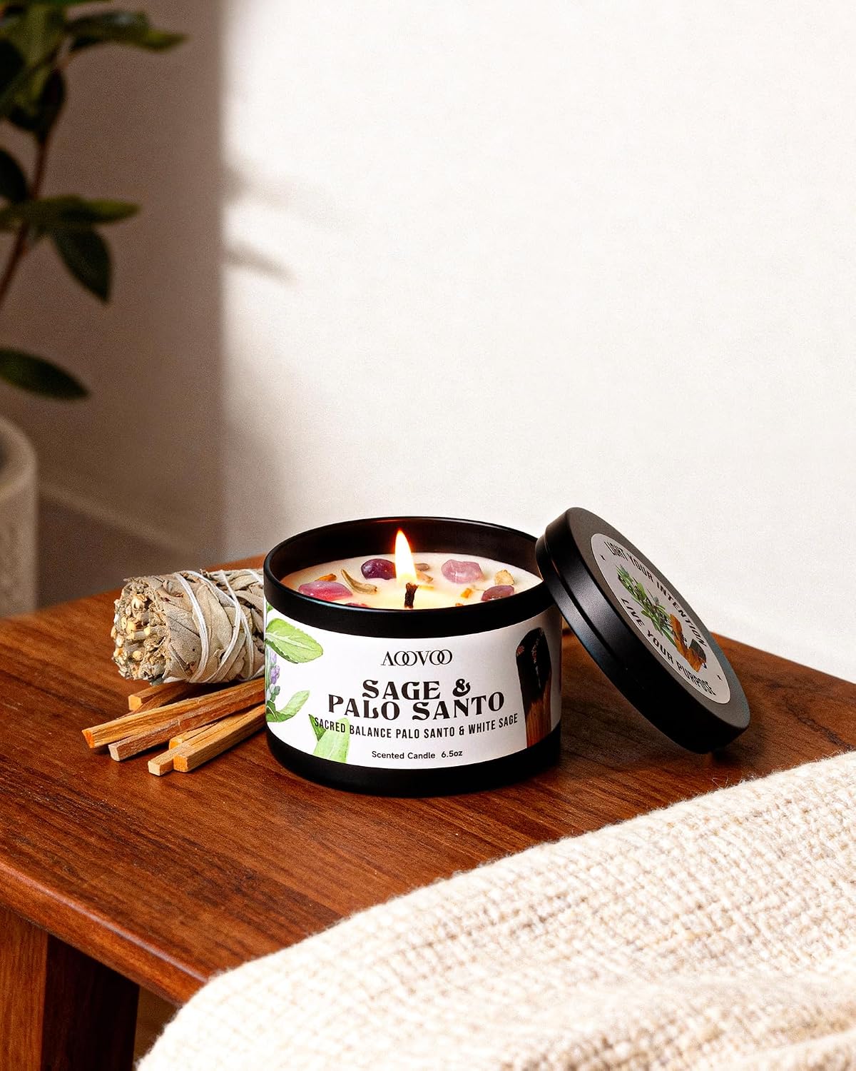 AOOVOO 4 Pack Sage Candles - Sage, Palo Santo, Sage & Palo Santo, Eucalyptus Mint Candle Set with Crystals & Decor, 26oz 200 Hours Long Lasting, Non Toxic Candles for Spiritual House Energy Cleansing